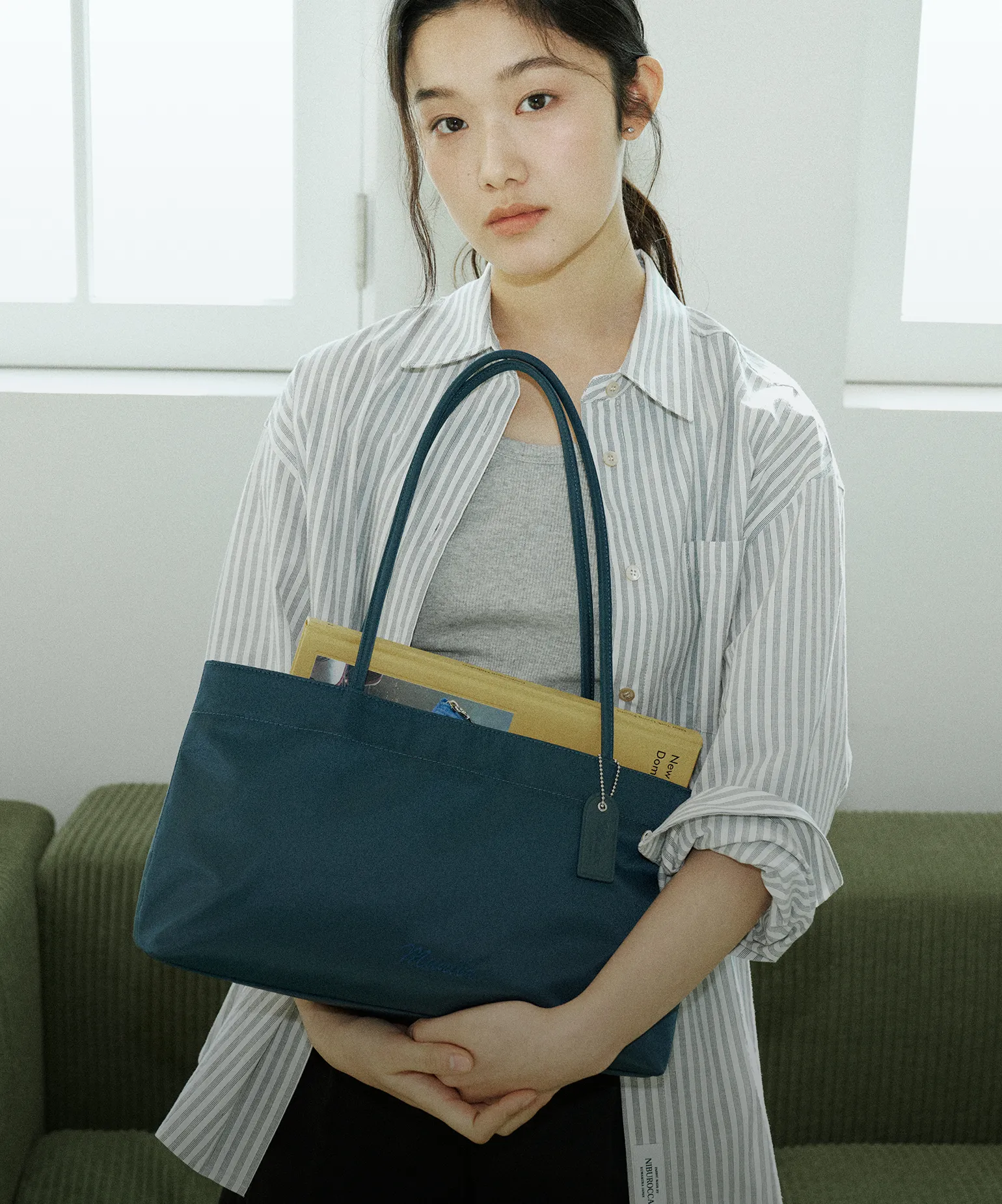 지금 들기 좋은 나일론백