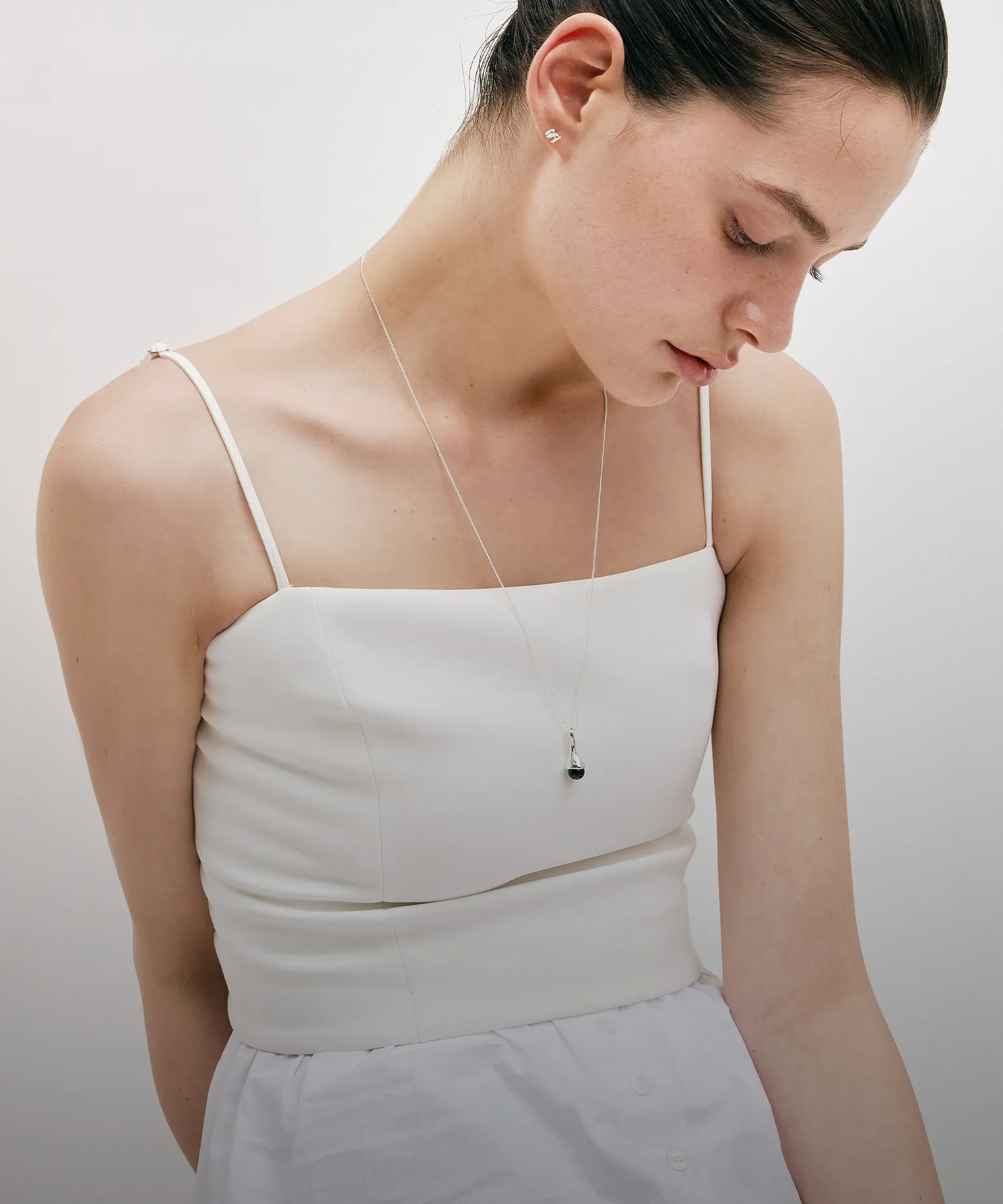 생동감 넘치는
봄의 주얼리