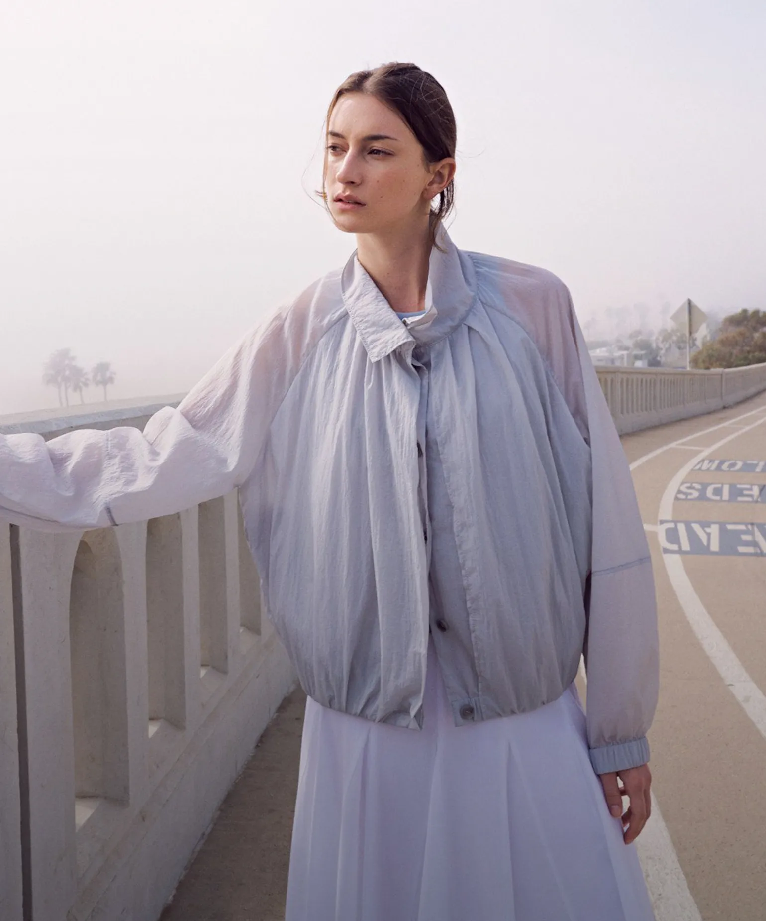 요즘 입기 좋은
컨템포러리