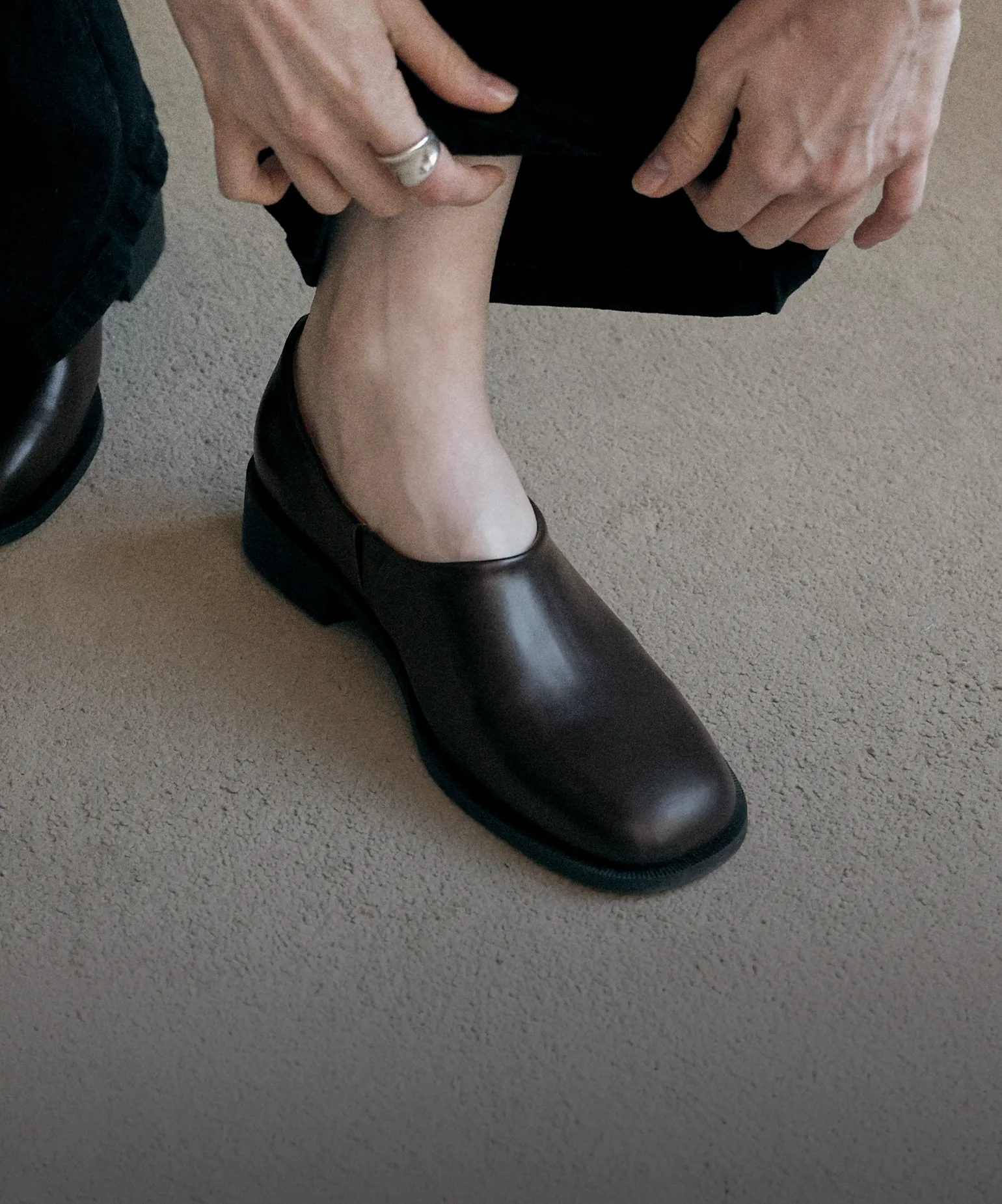 단정하게 정리한 실루엣