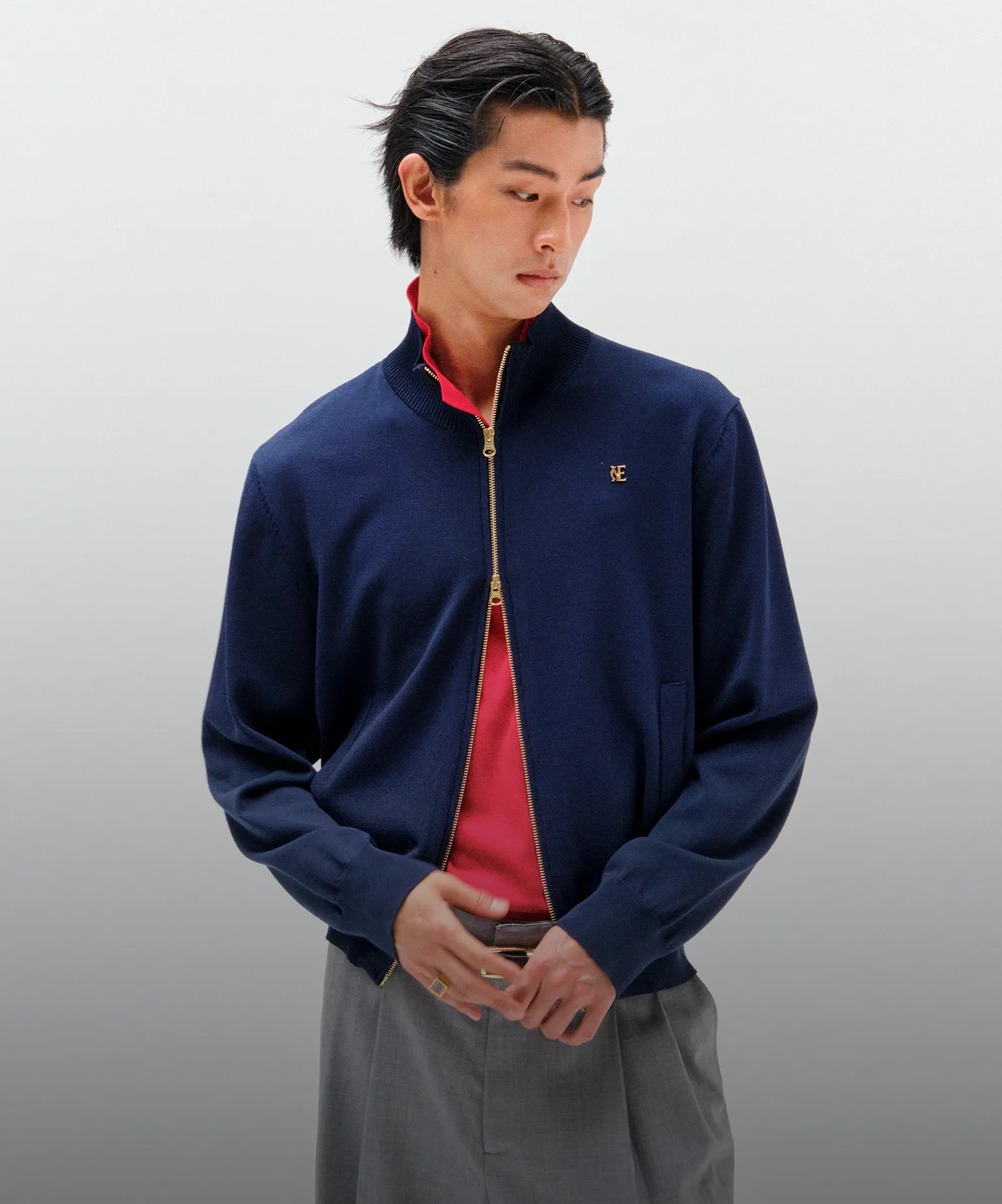 툭 걸쳐도 스타일리시