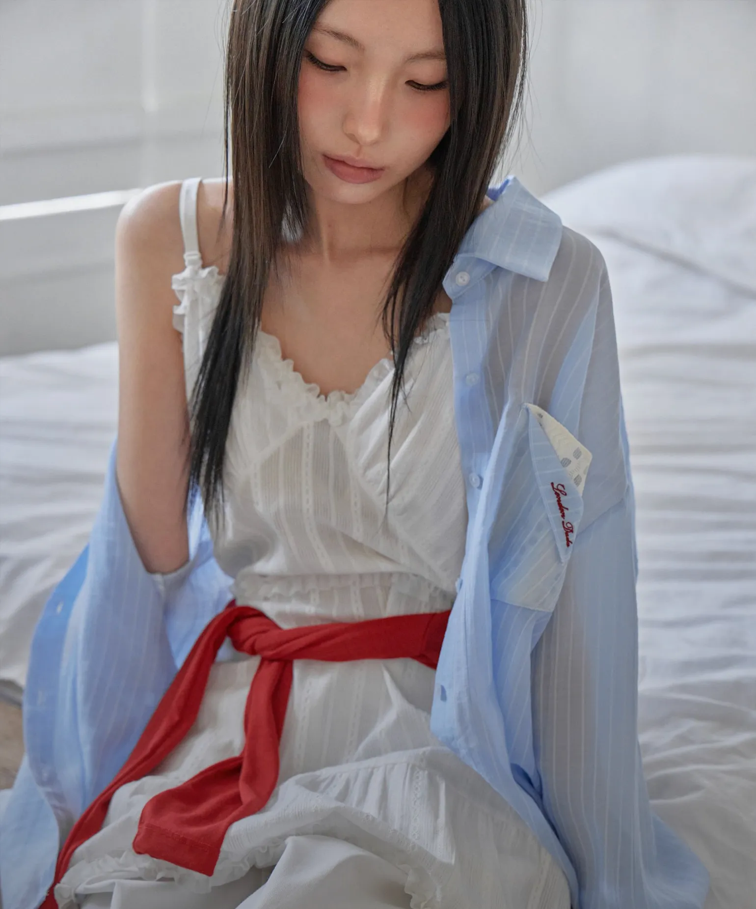 라인은 단정하게
색은 자유롭게