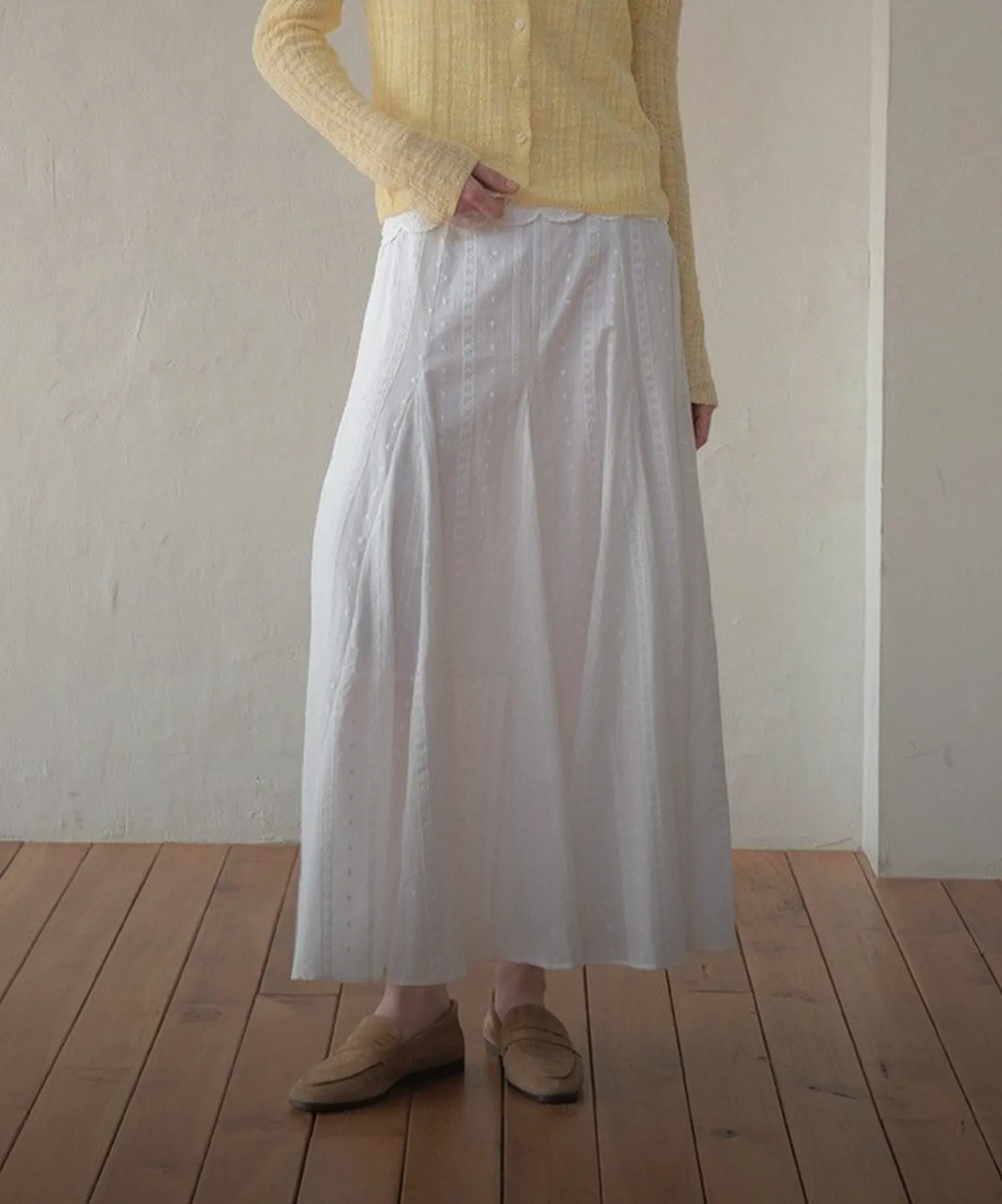 하늘하늘한
롱 스커트