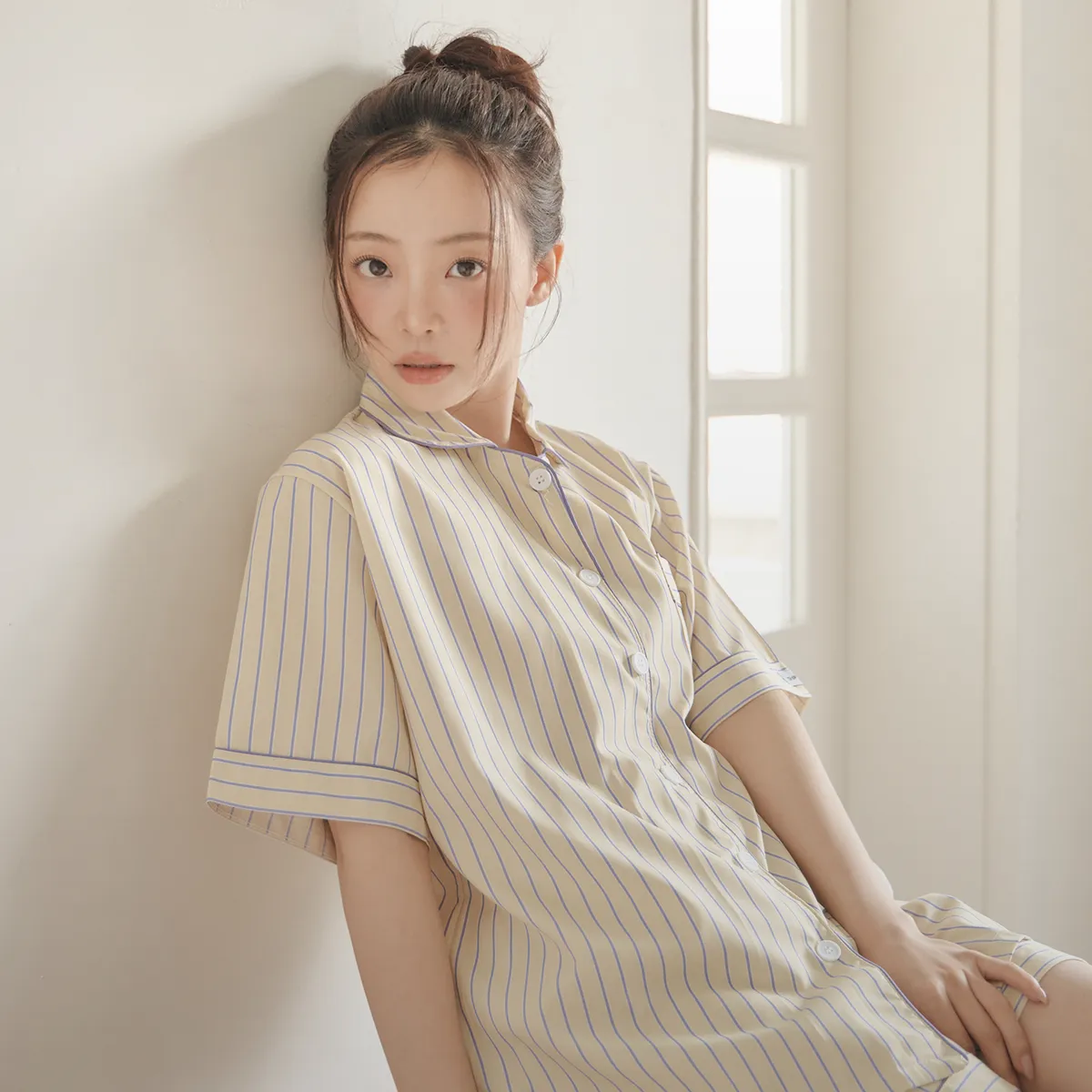 부드럽고 매끈한
실크 잠옷