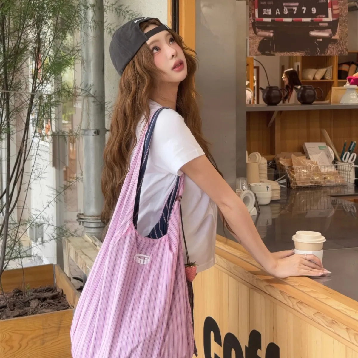 은채가 먼저
입어본 신상