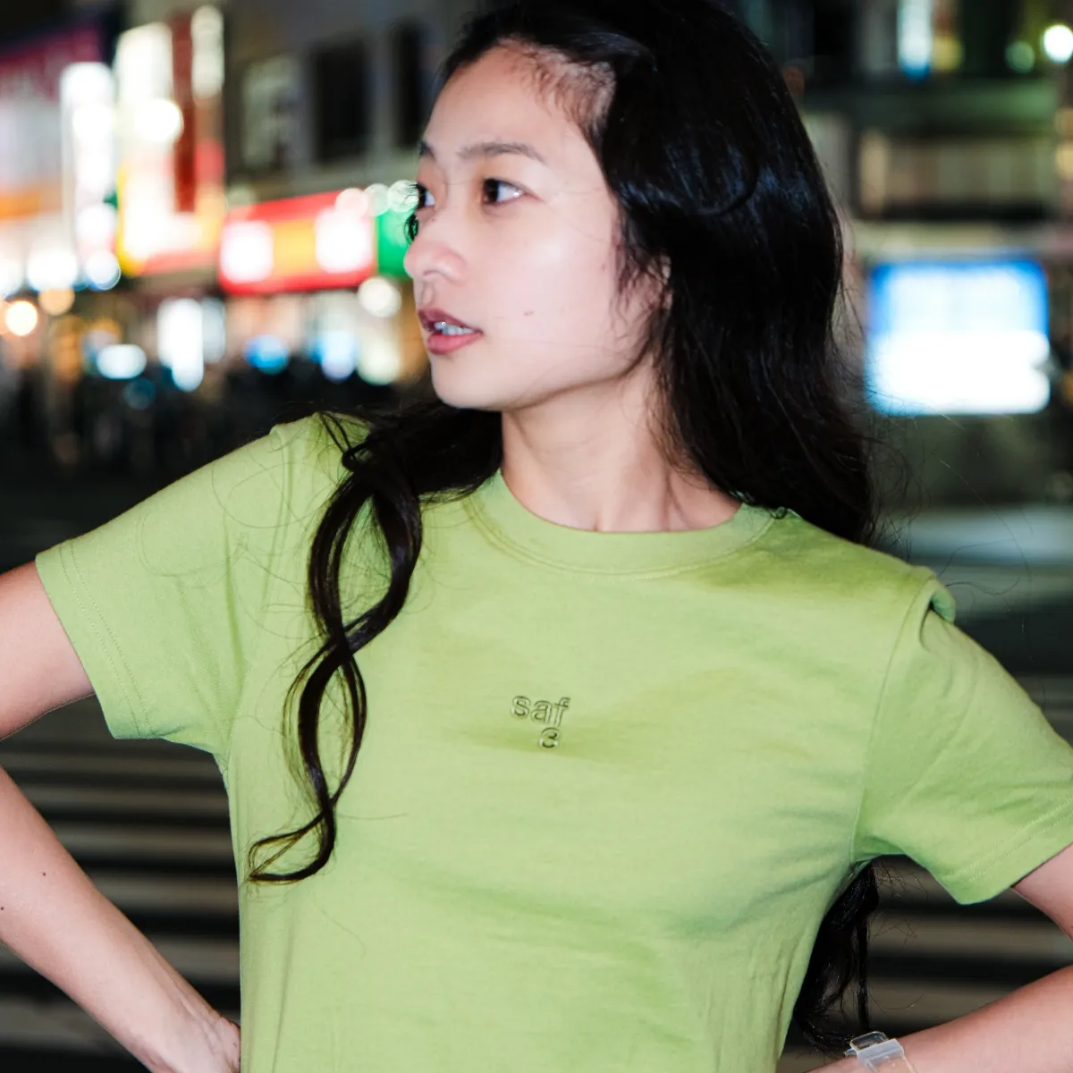 여름 색을 품은 티셔츠