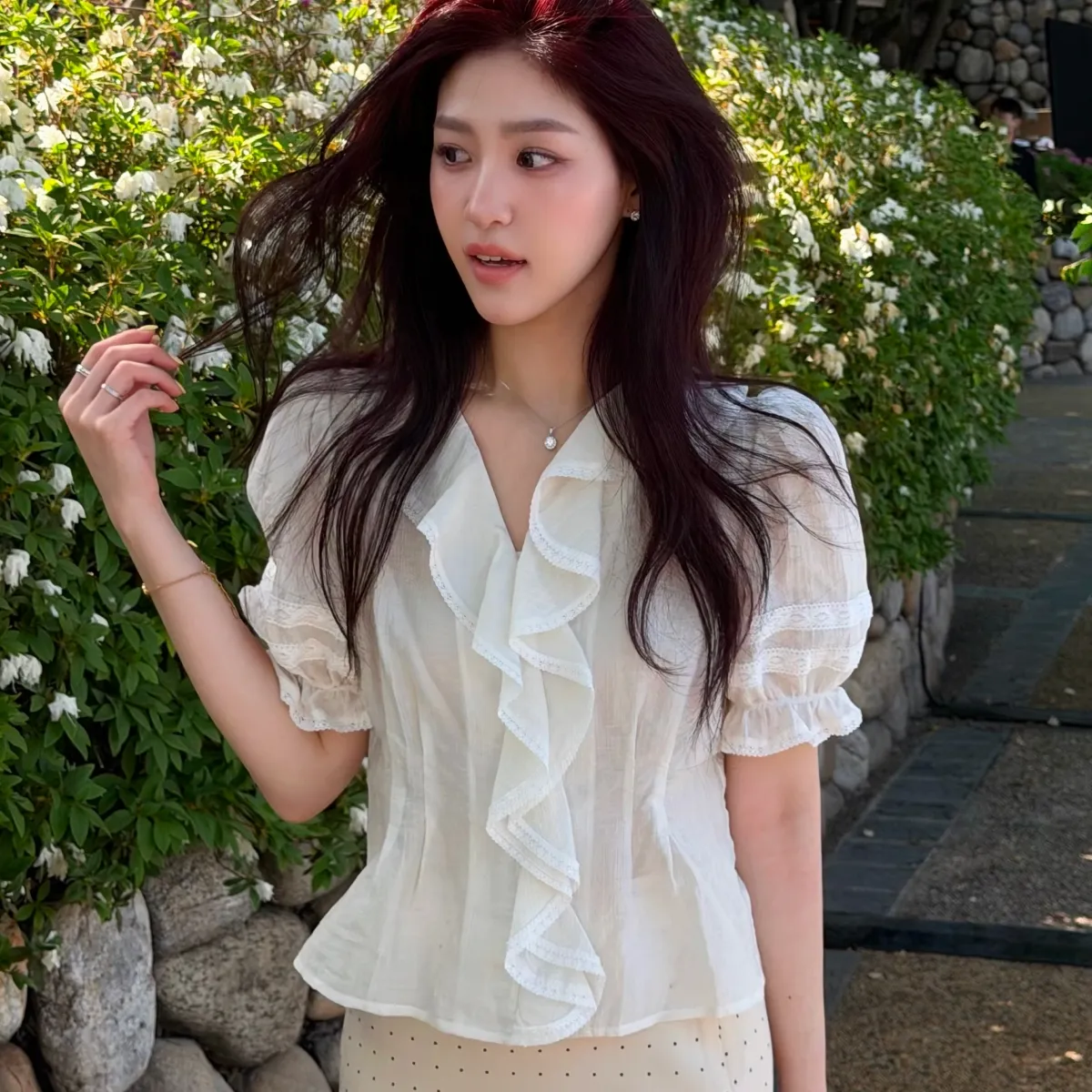 사랑스럽게 물든
유니의 여름