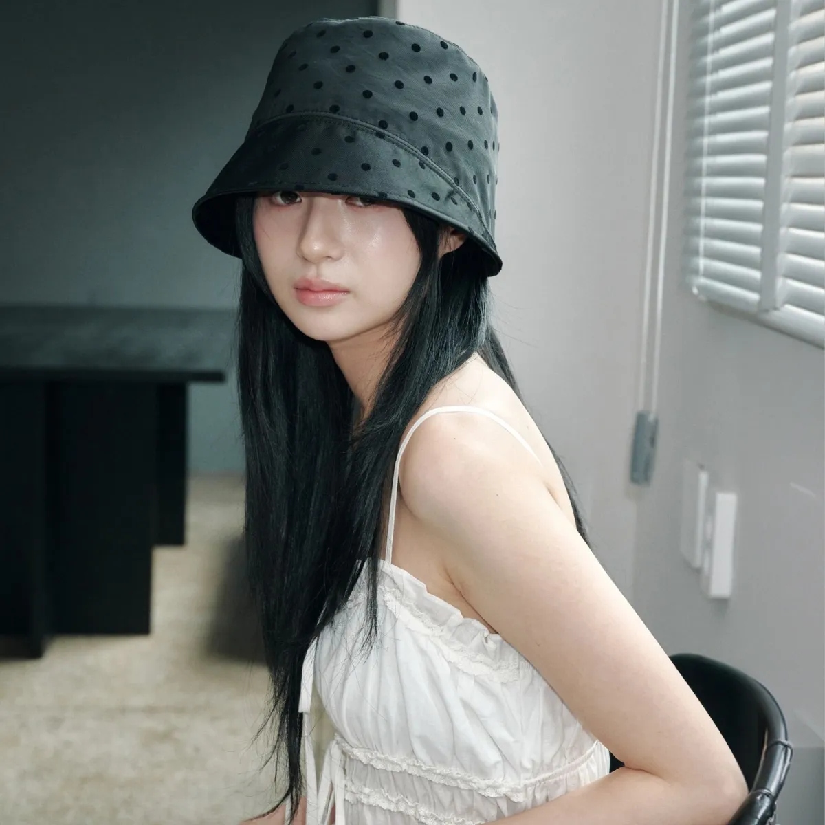 소품 하나로
기분 전환이에요