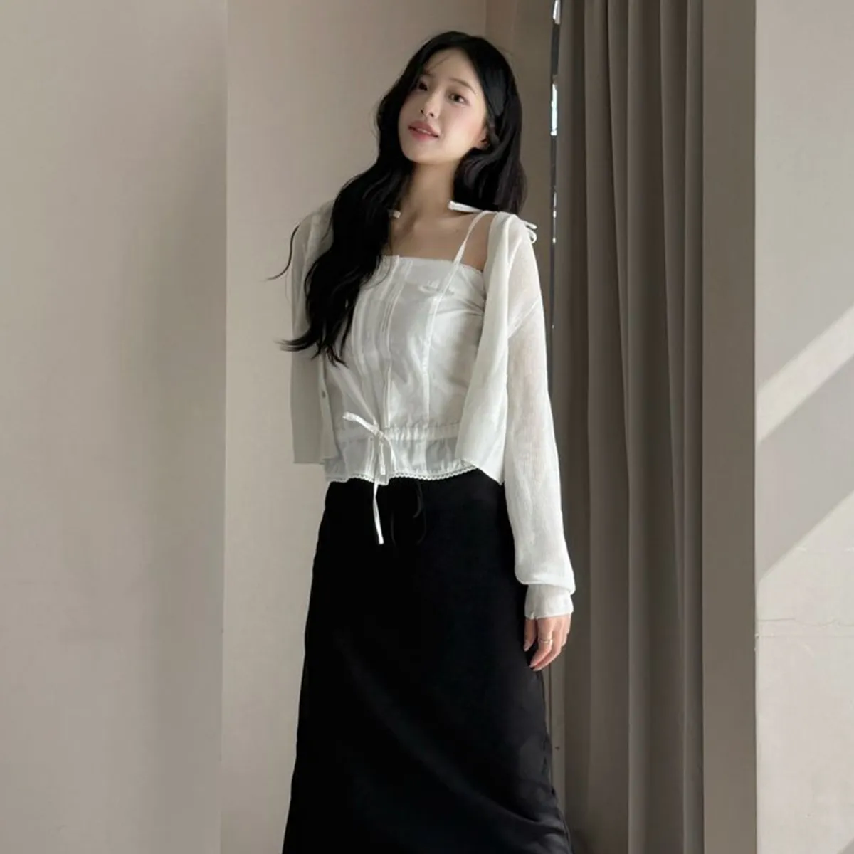 햇빛처럼 스며드는 실루엣