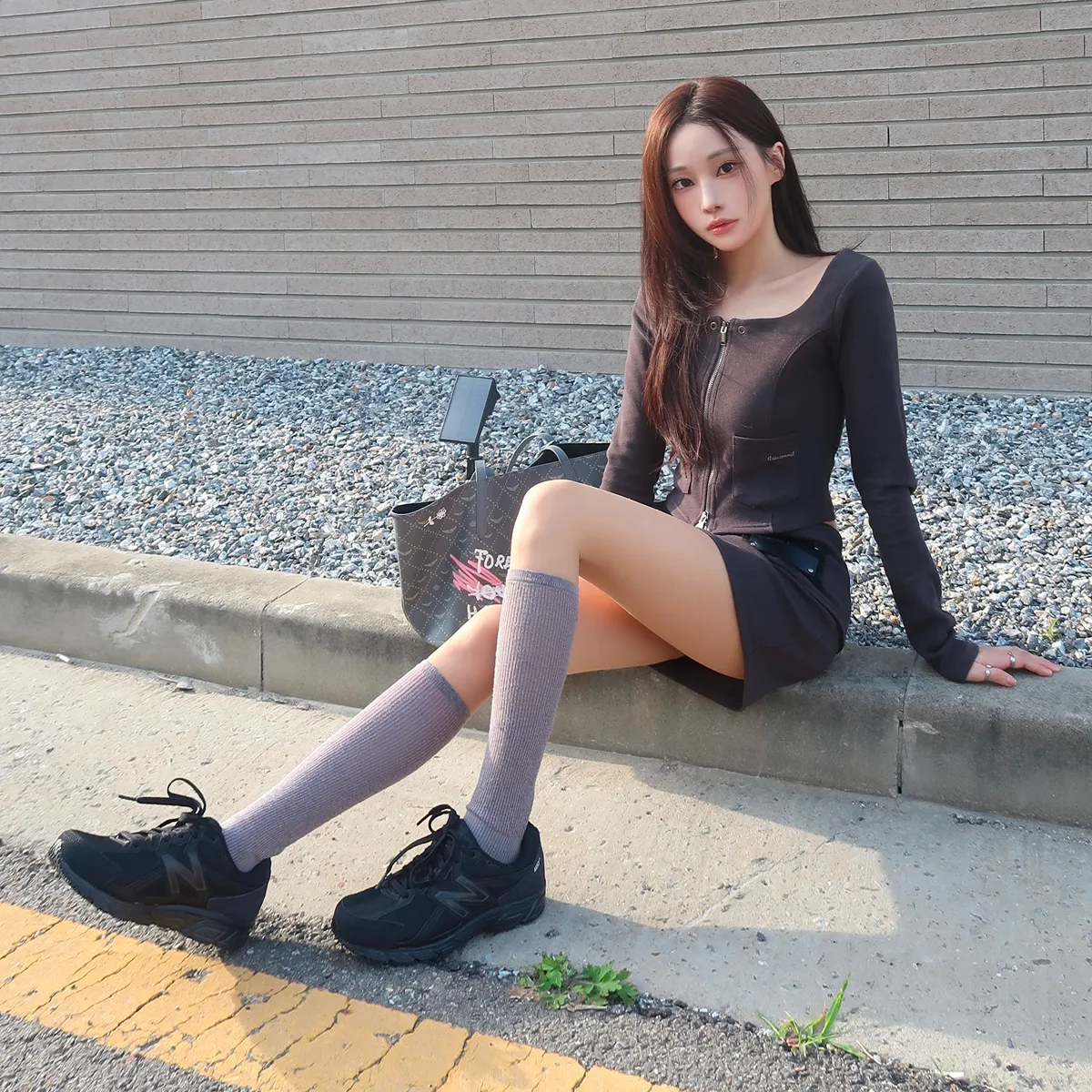 균형 잡힌 스니커즈