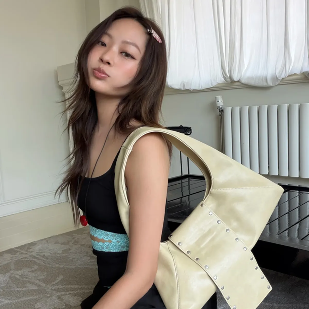 어깨 위의 조용한 확신