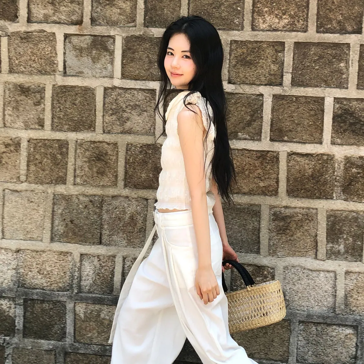 블라우스로 여름을 정돈해요