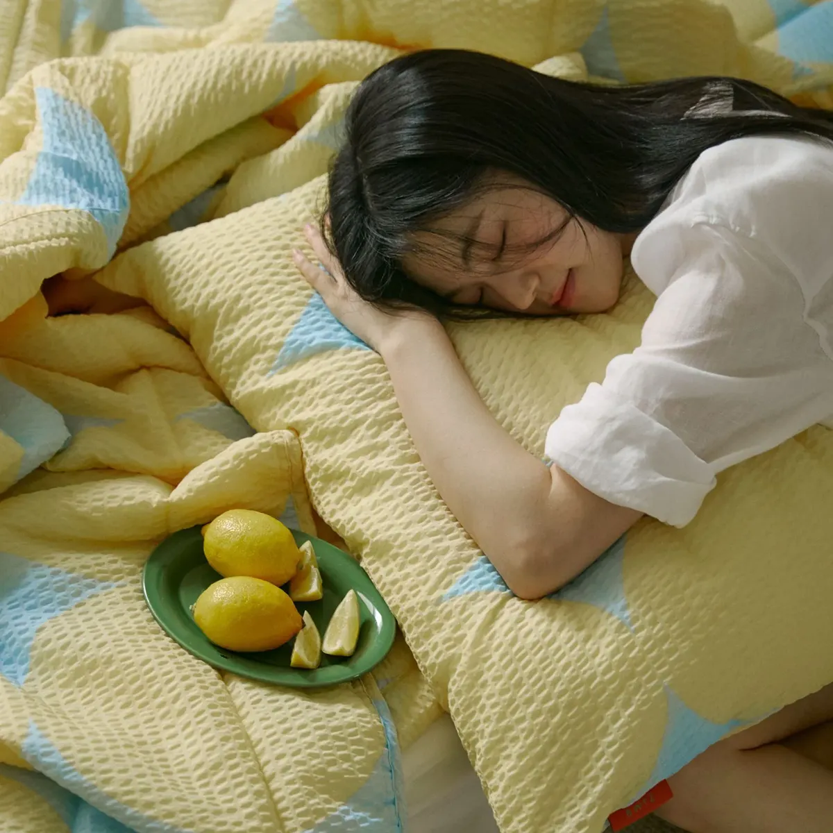 여름을 위한 소재는
따로 있어요