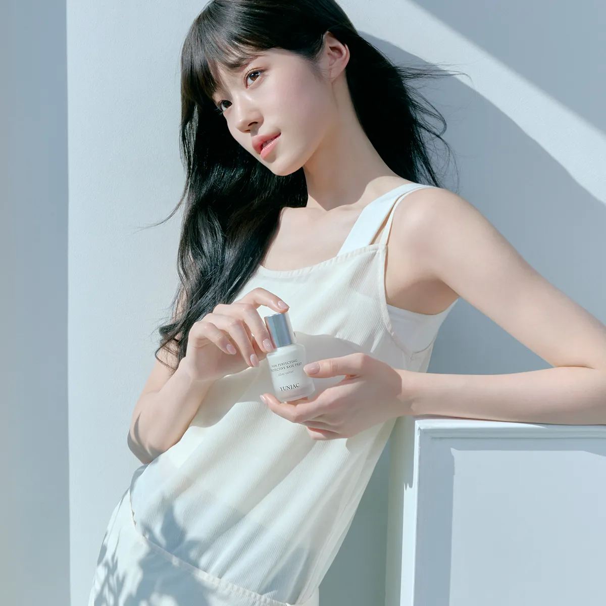 피부 결을 살리는
여름 스킨케어