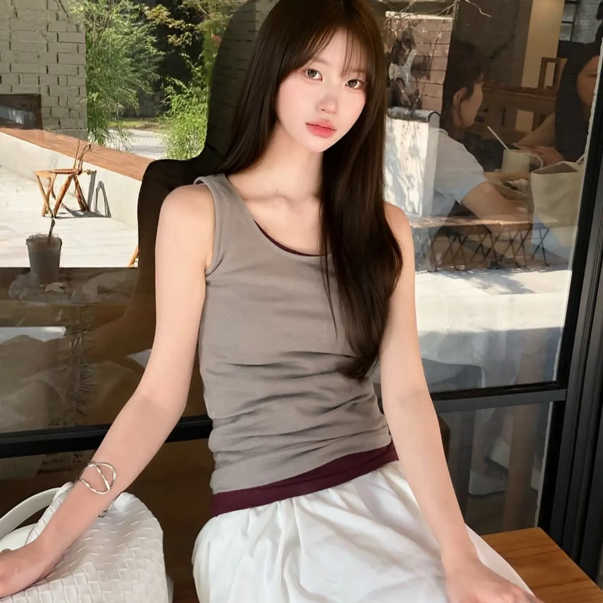 디테일로 물들인 클래식