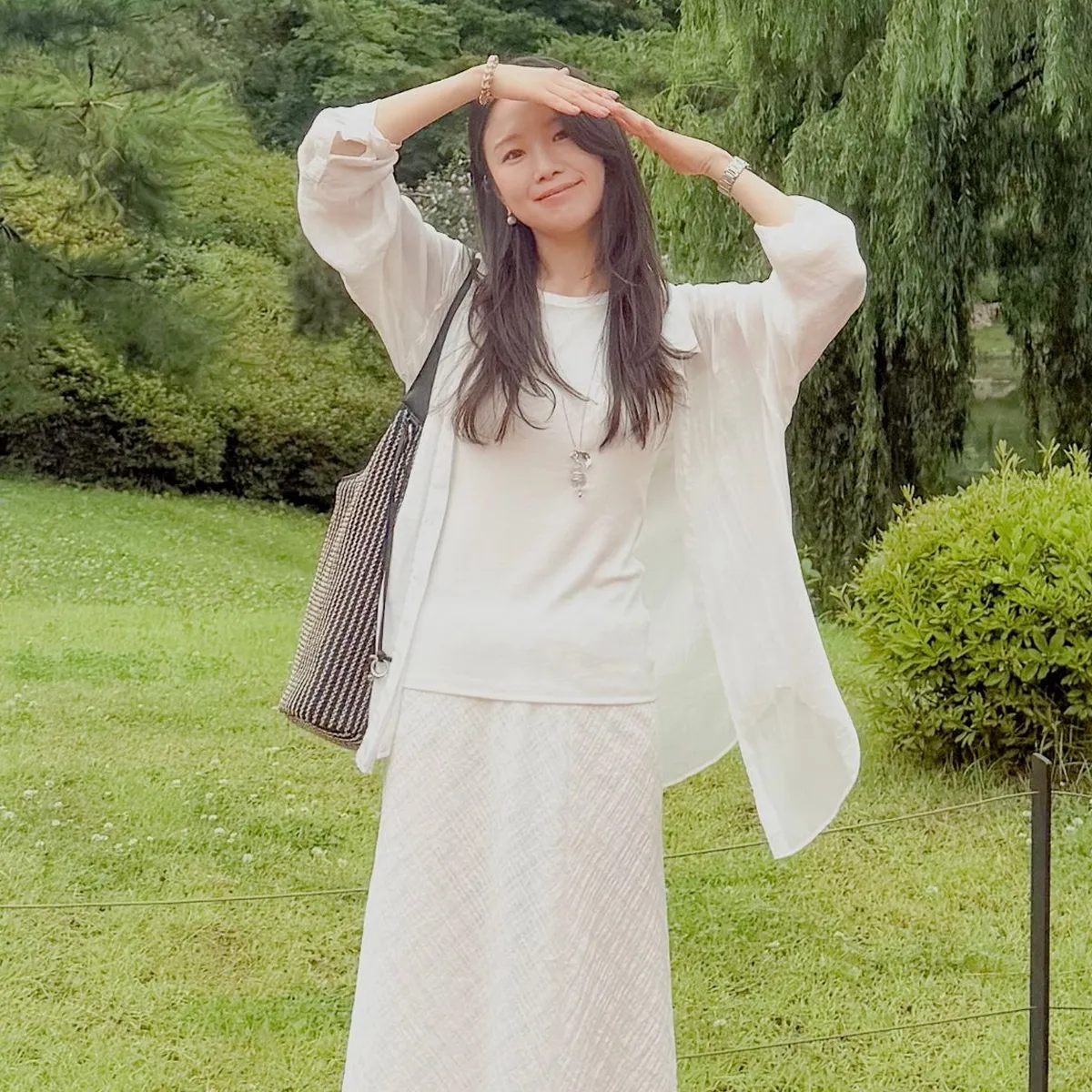 담백한 멋으로 완성해요