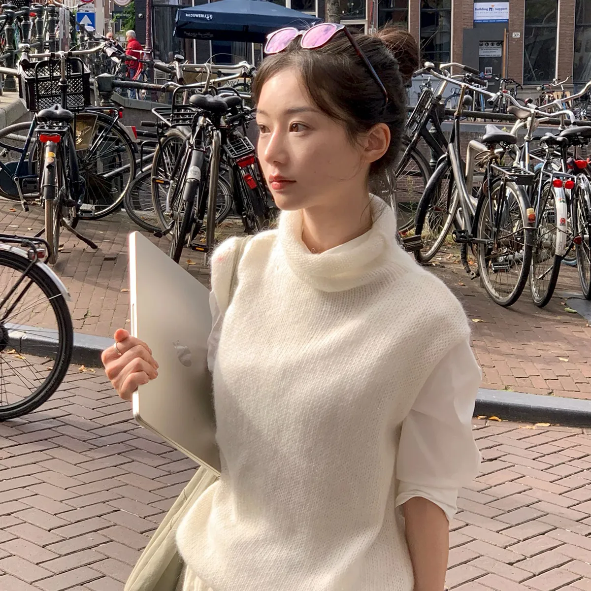 디렉터의 안목으로
고른 신상