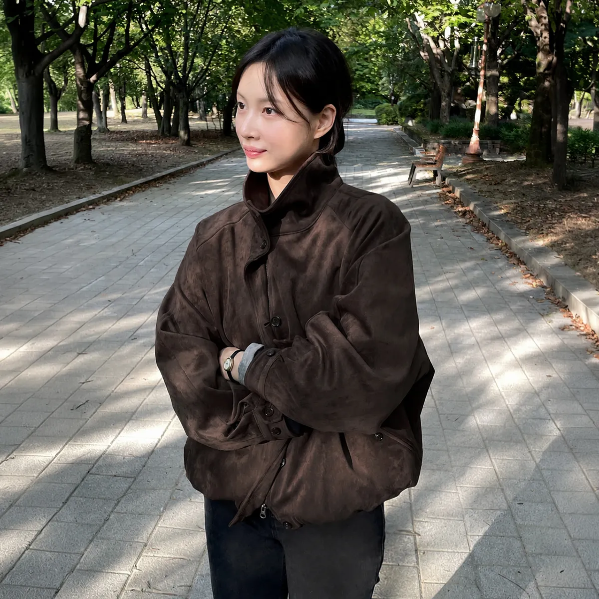 스웨이드로 기다리는 가을