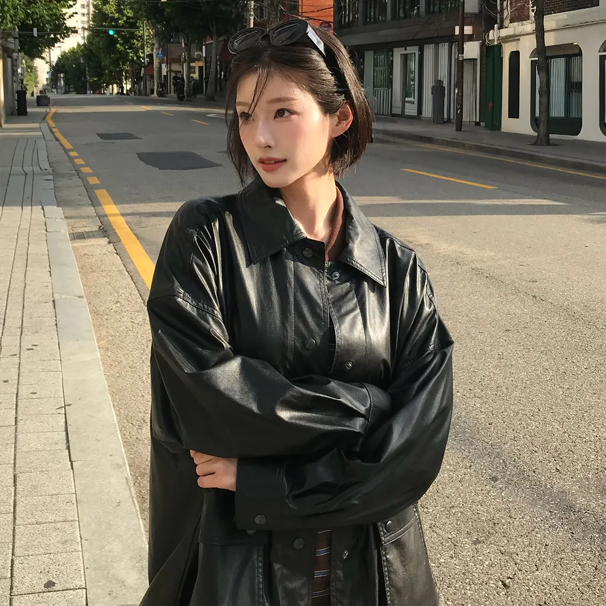 셔츠처럼 편한
레더 자켓
