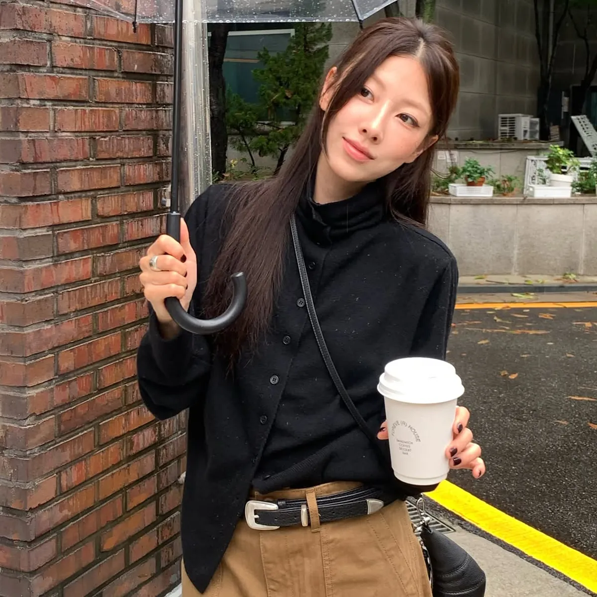 가을처럼 부드러운 실루엣