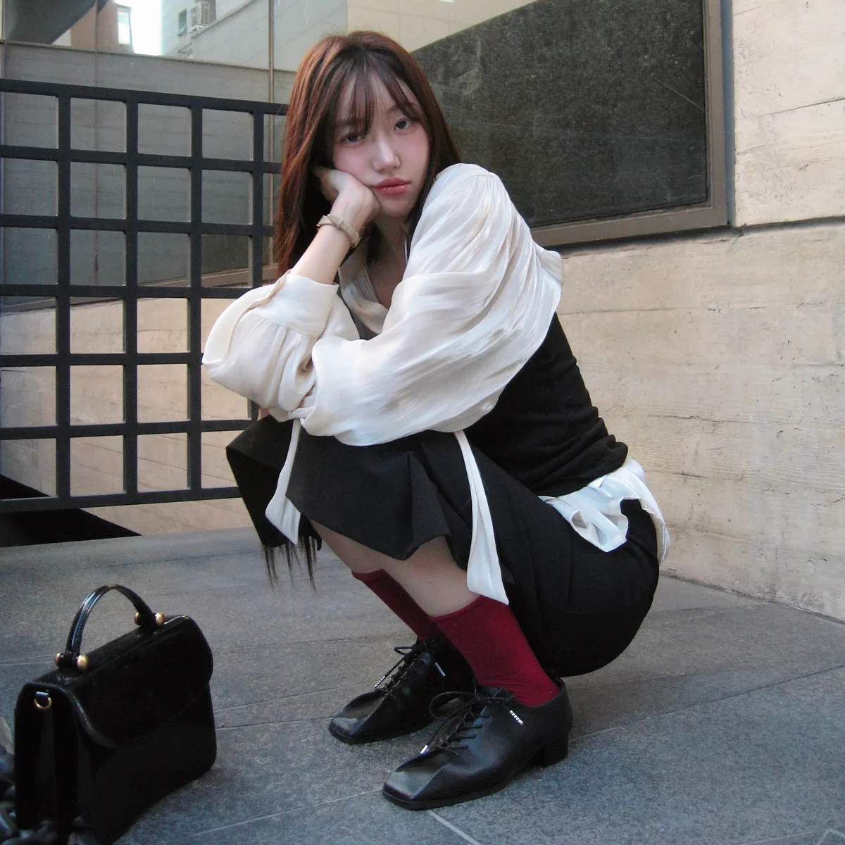 연우가 제안하는
가을의 발끝