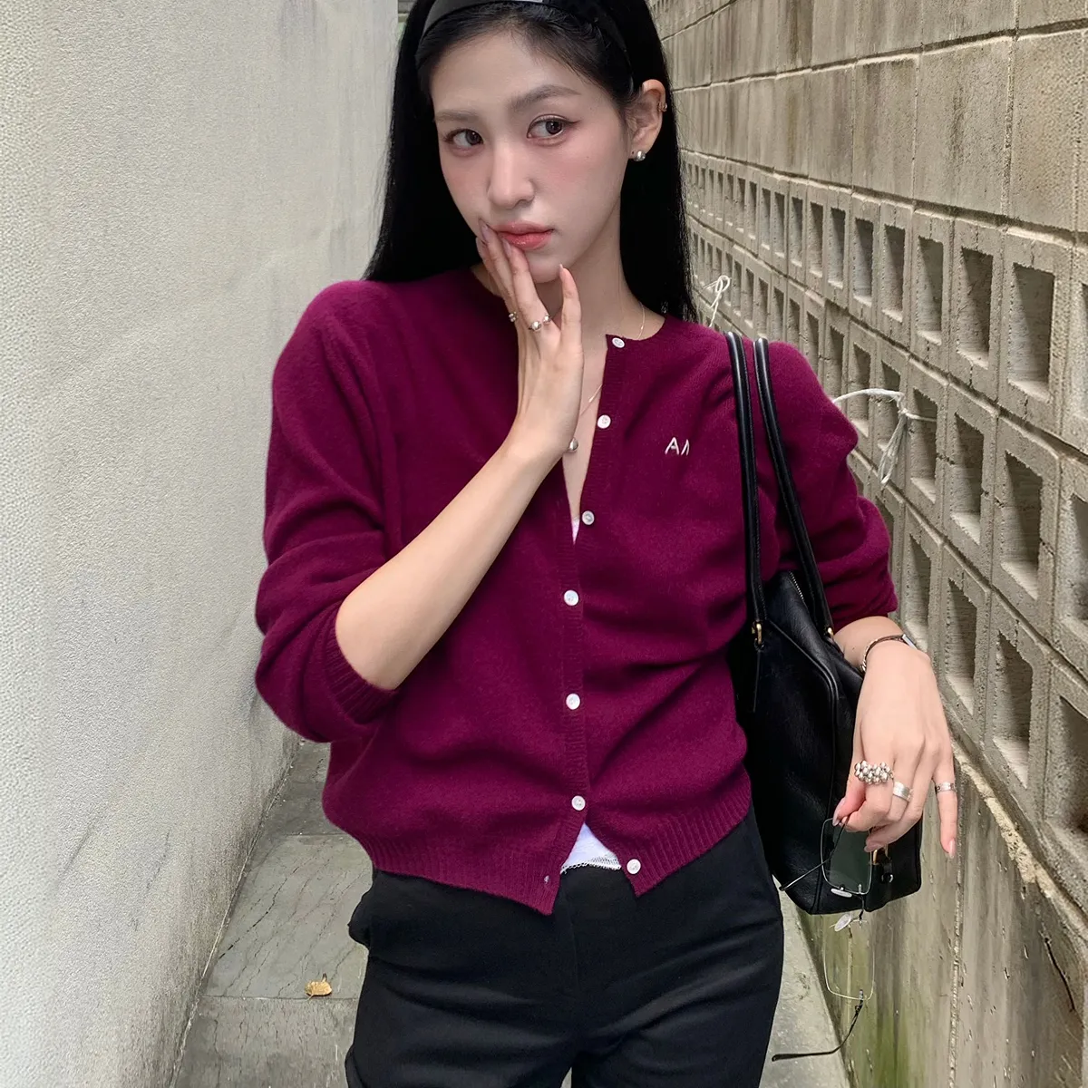 심플함 속 담백한 매력