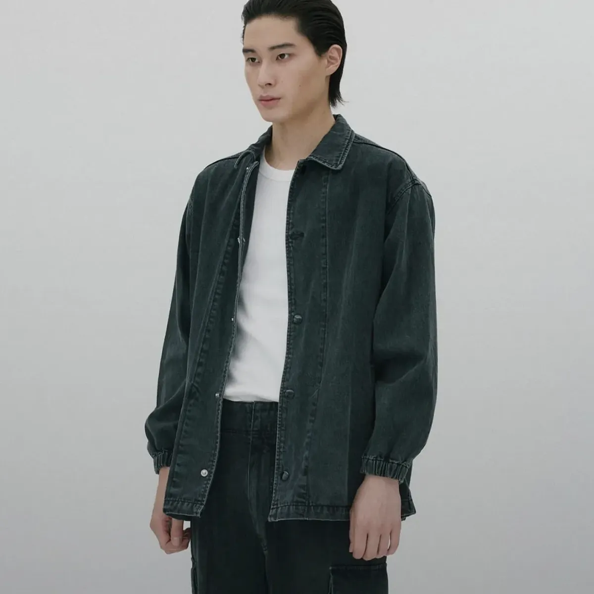 계절이 느껴지는 아우터들