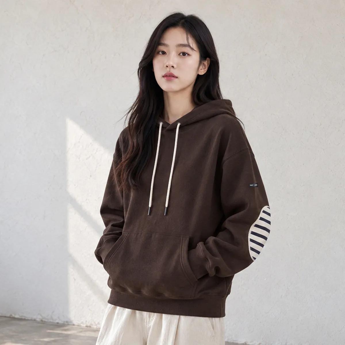 이맘때면
꼭 찾게 되는 티셔츠