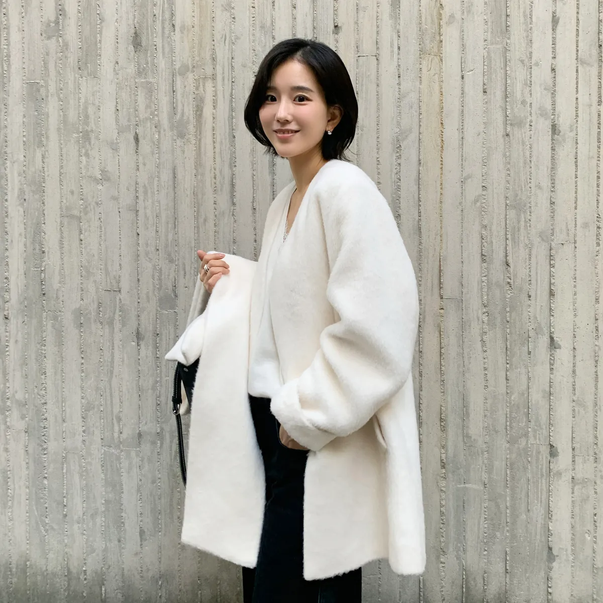 만질수록 깊어지는 결