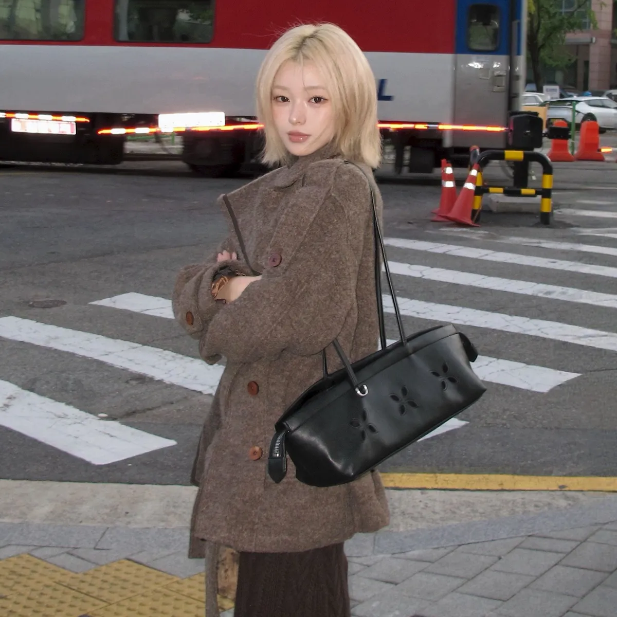 가장 차가운 날
꺼내 입는 색