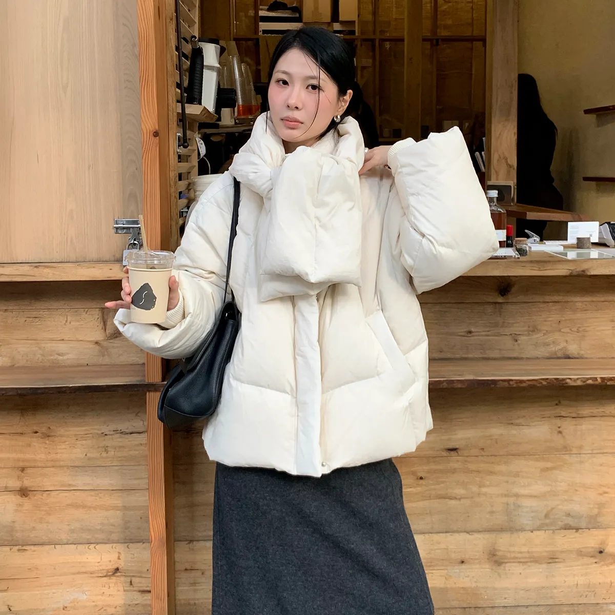 올가을은 박소령처럼
대담하게