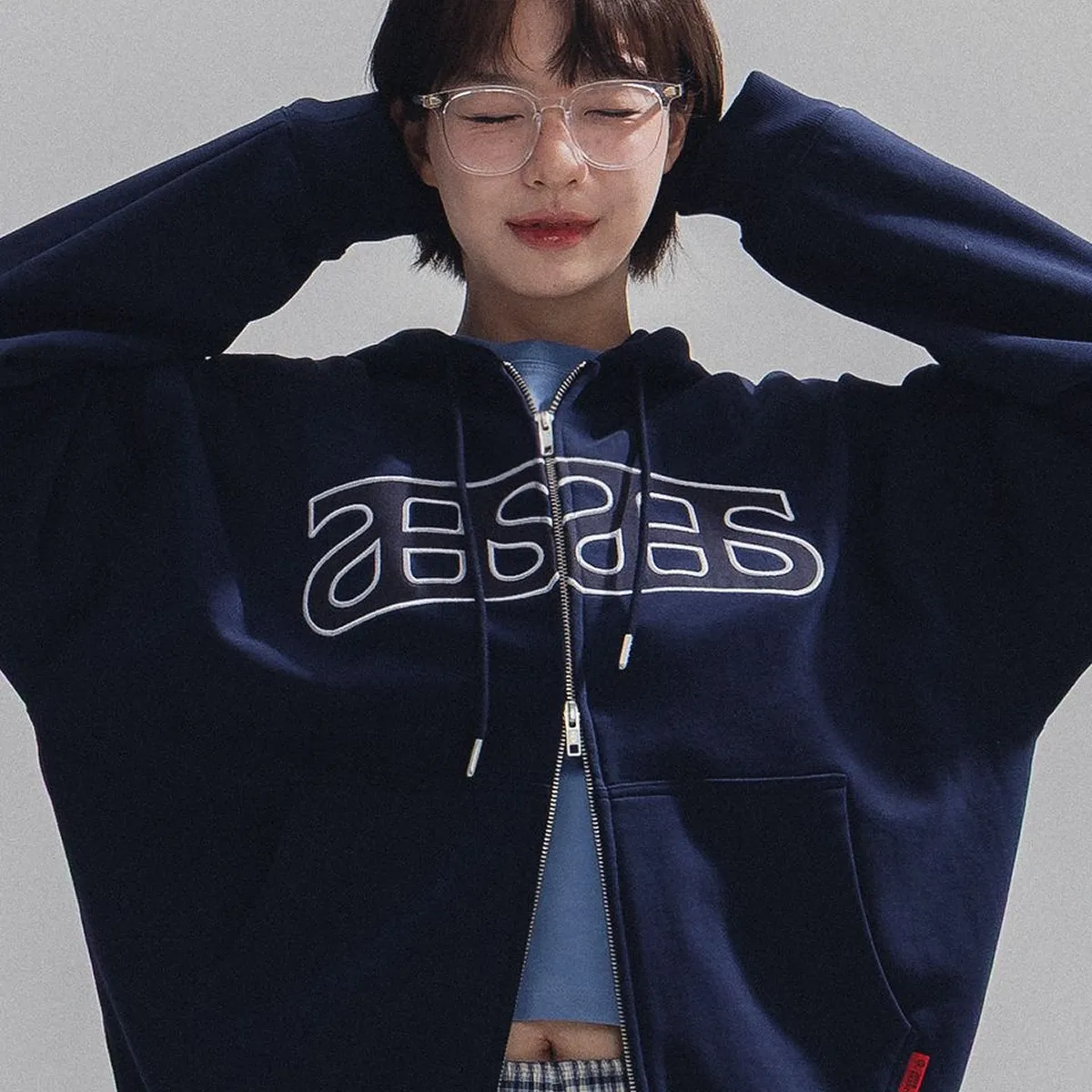넉넉한 품에 하트 하나