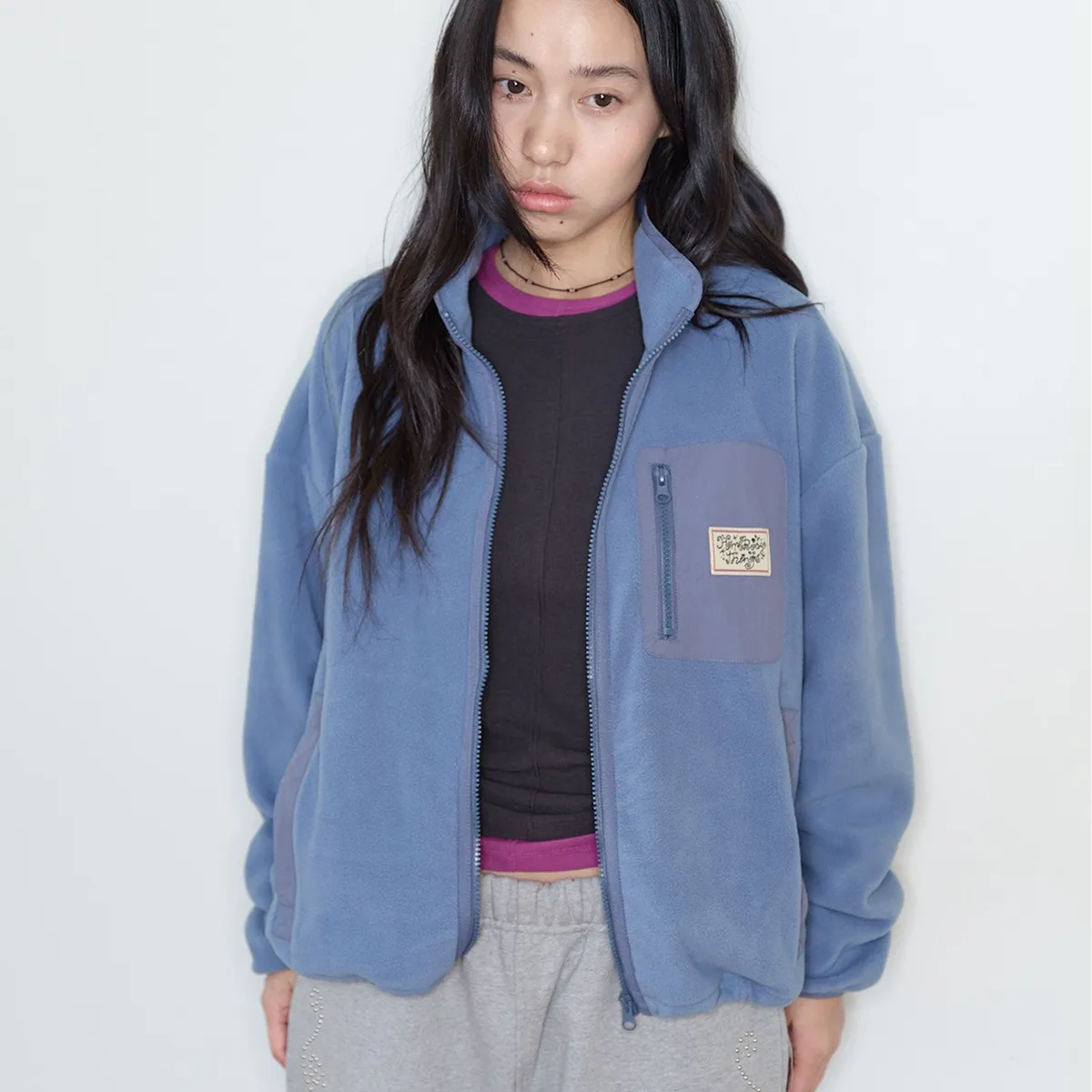 은은하게 바랜 컬러가 매력