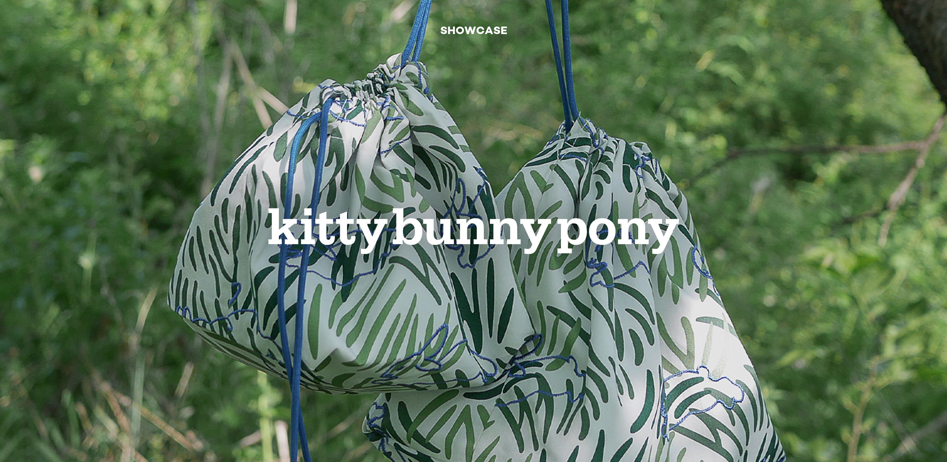 청량한 패턴의 향연
키티버니포니