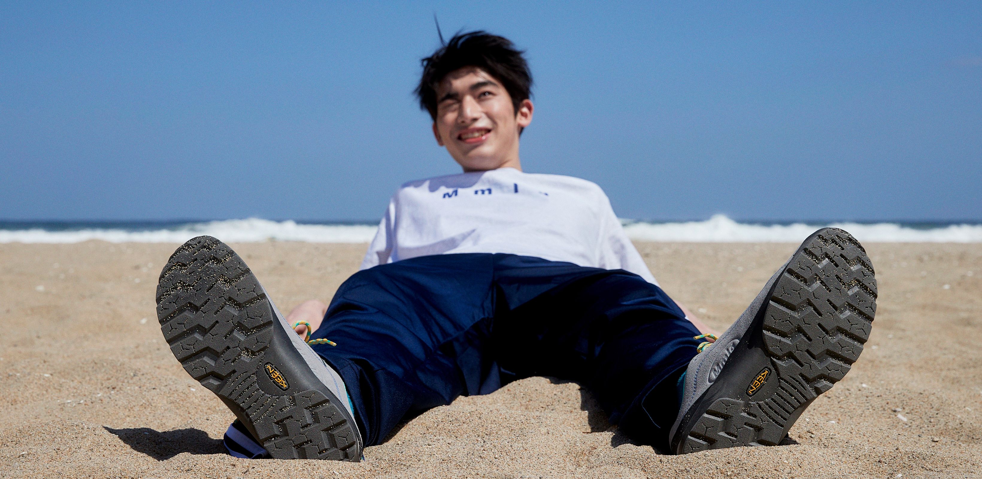 올여름 가장 매력적인 색
엠엠엘지×킨