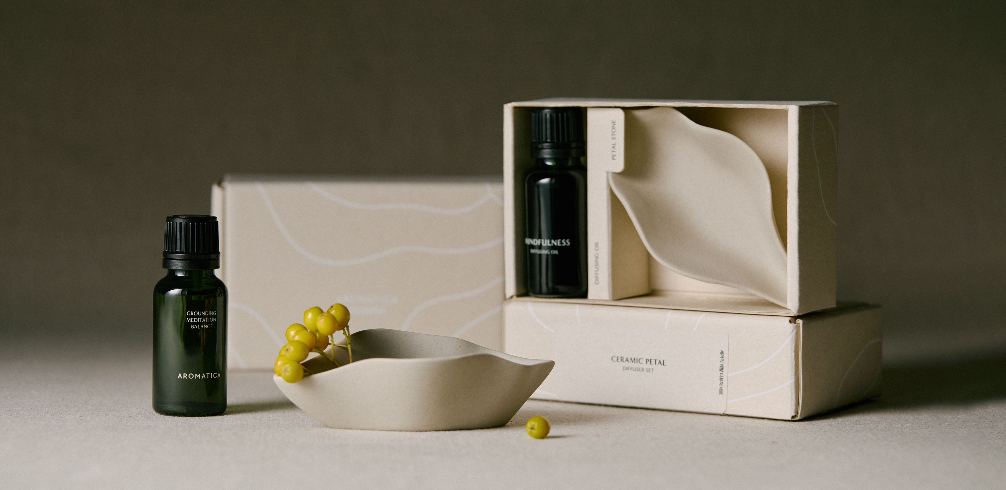 감각적인 향
아로마티카×소일베이커