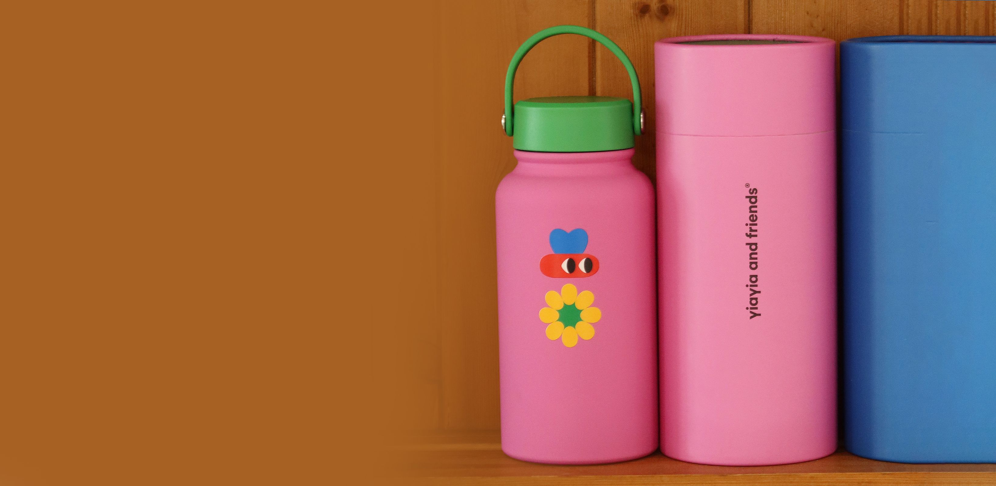 그리스의
유쾌함을 담은
이야이야앤프렌즈