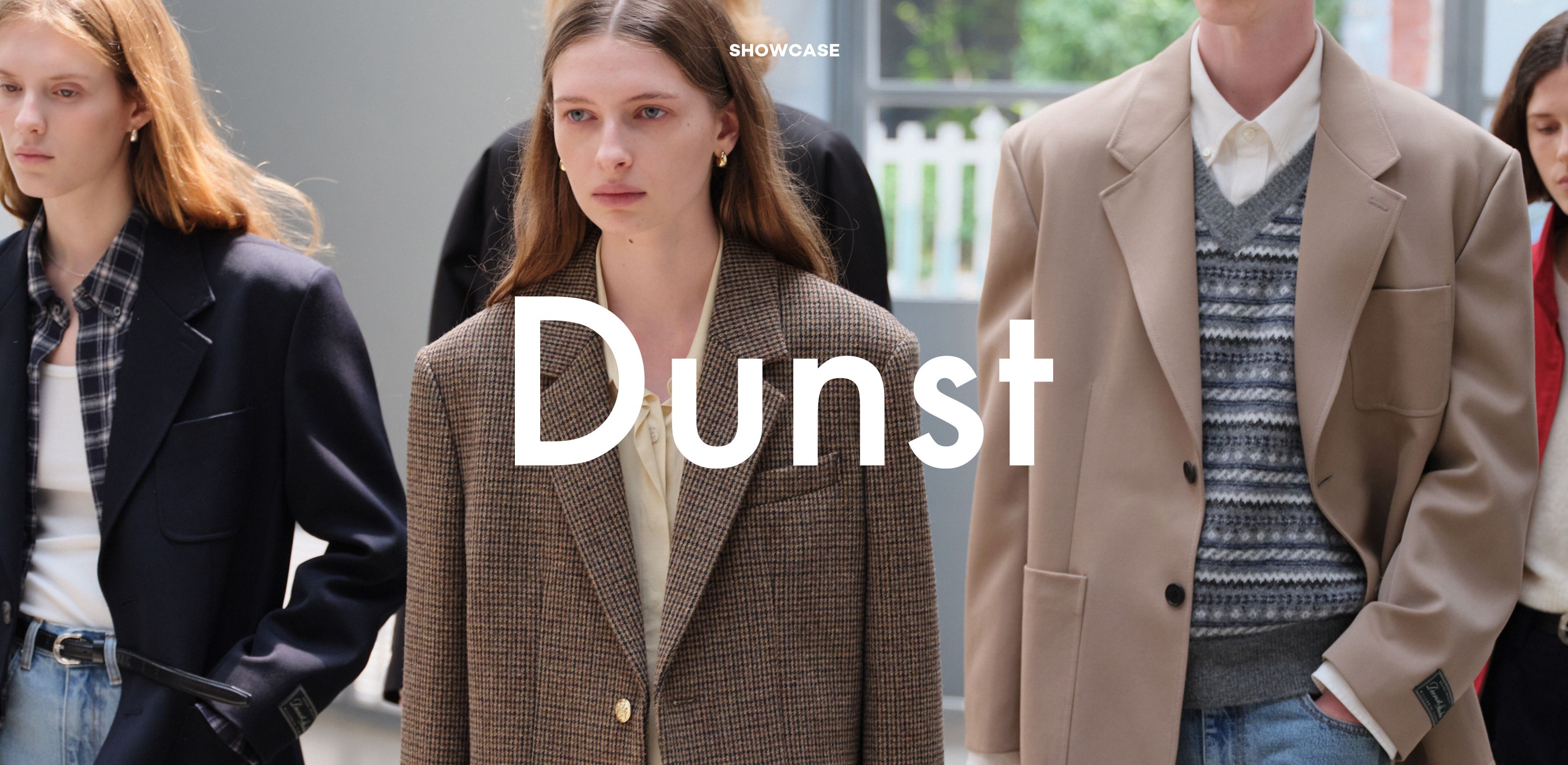 클래식하면서도 실용적인 가을
던스트