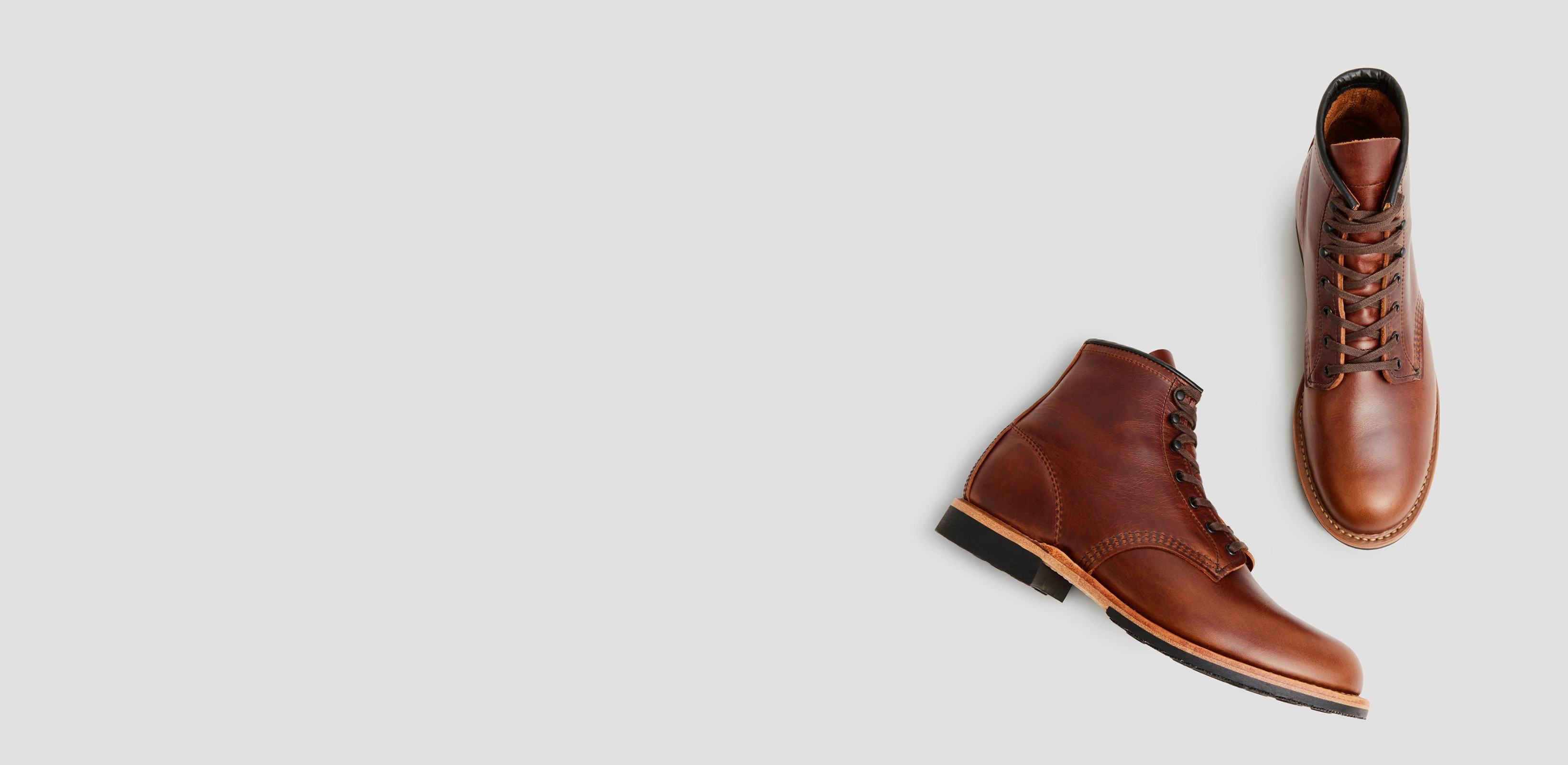 평생을 함께 할 클래식 부츠
레드윙