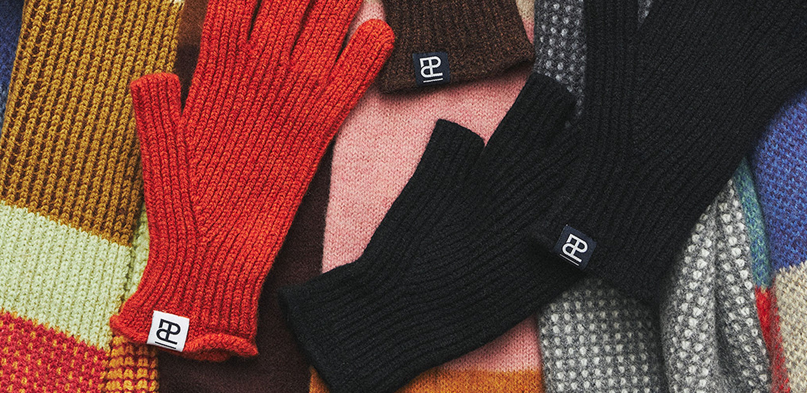 따뜻한 소재와
함께하는 겨울
이스트로그 퍼머넌트
×로버트 맥키