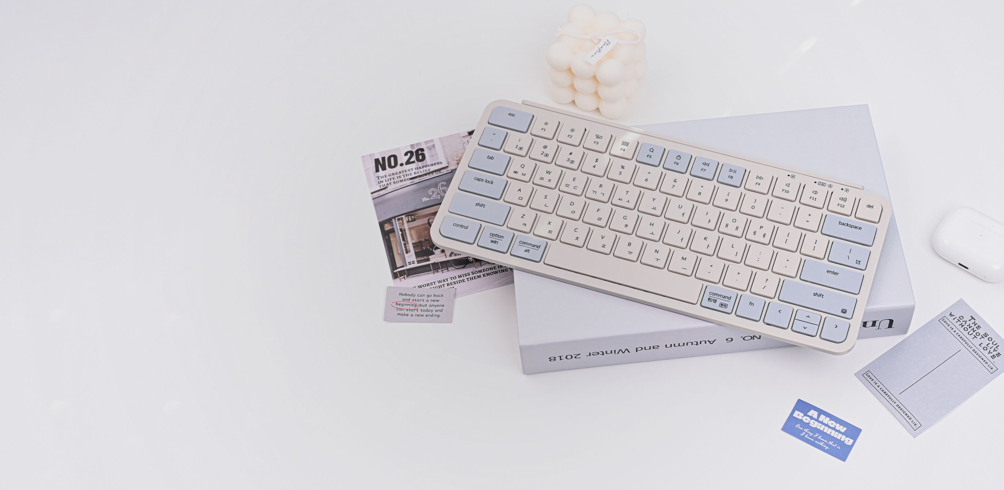 색다른 레트로 블루
키크론 