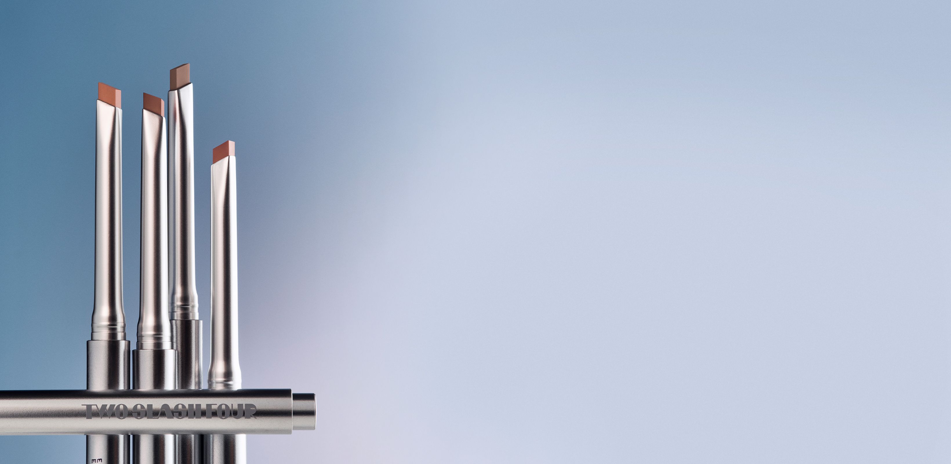 RE SHAPE YOUR LIPS
투슬래시포