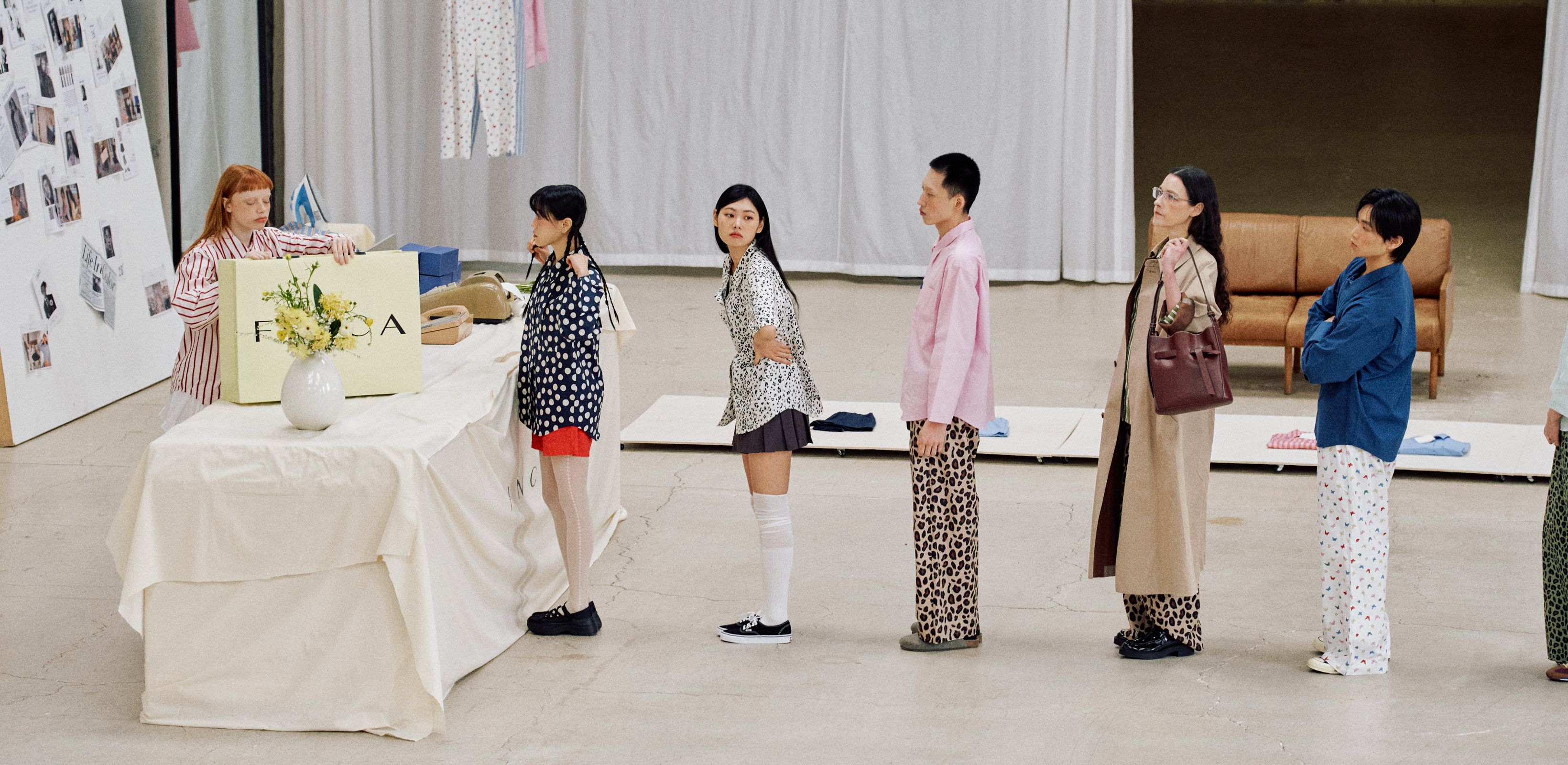 라이프 인 컬러
핀카