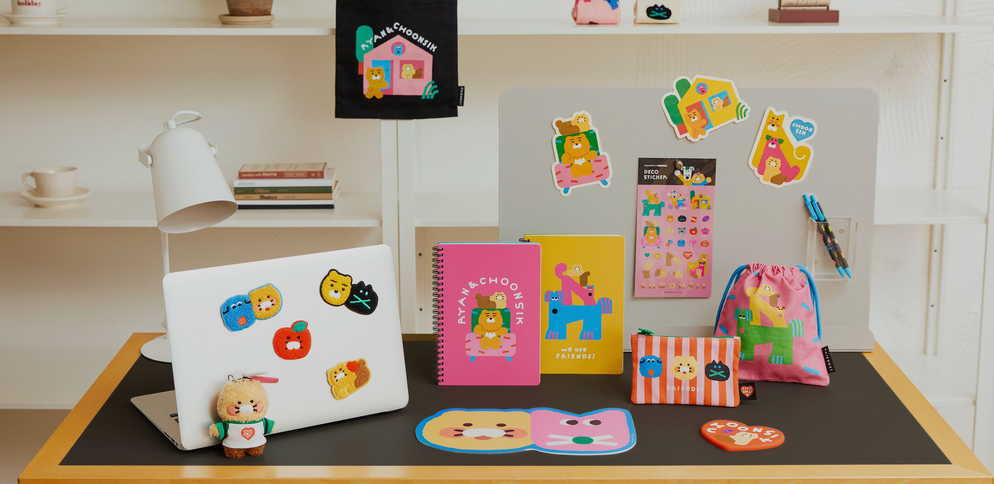 김다예와 춘식이의 만남
카카오프렌즈