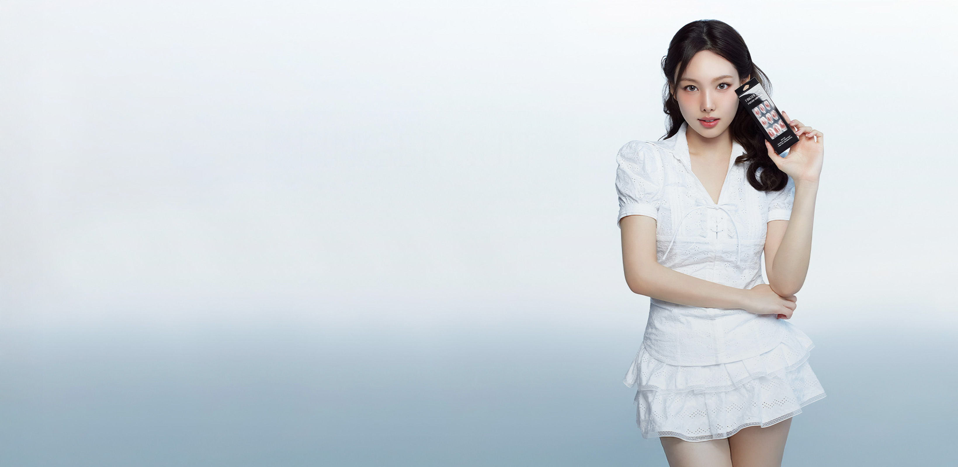 트와이스 나연의 자신감
핑거수트