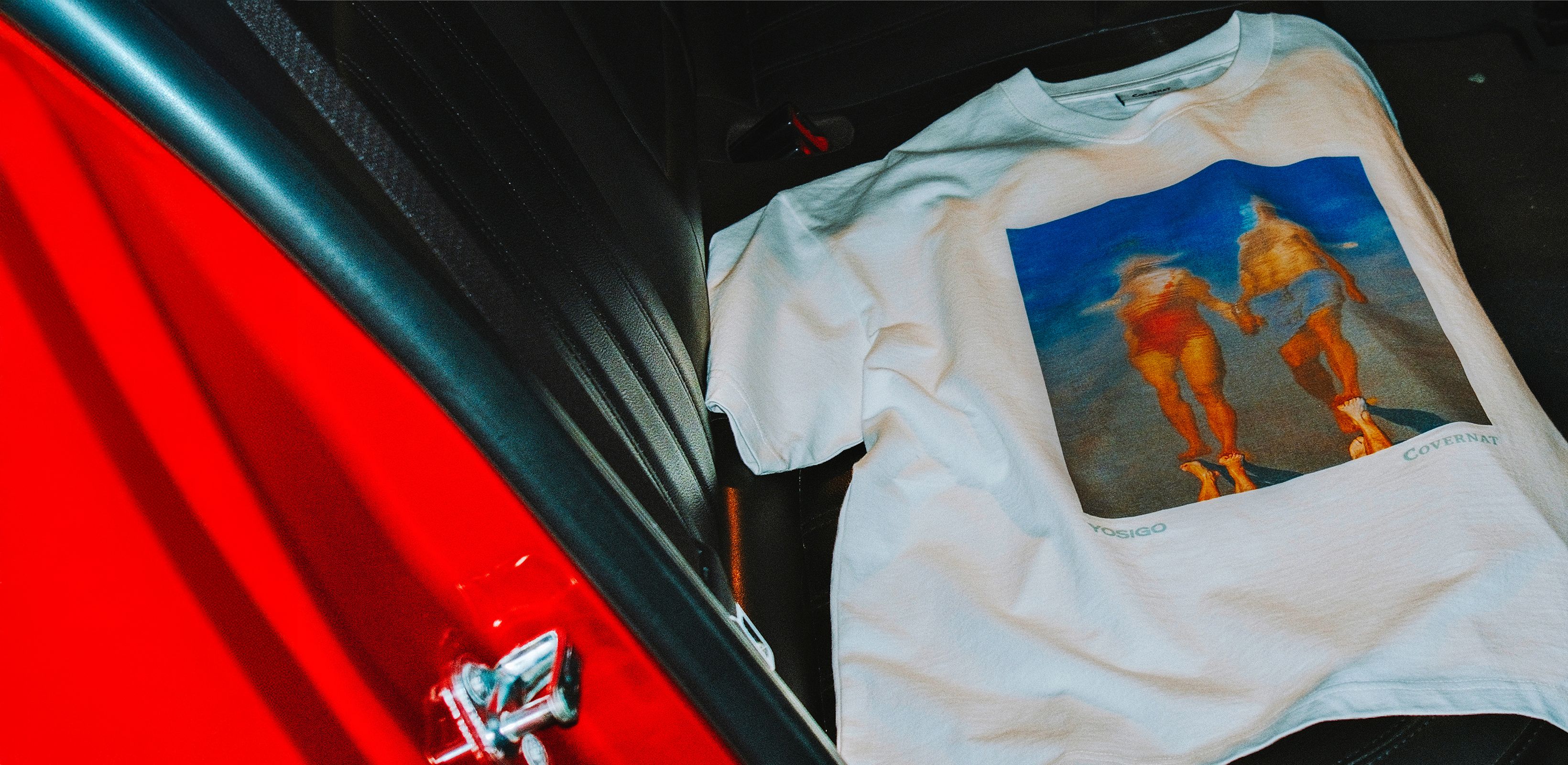 요시고와 함께하는 색의 여행
커버낫