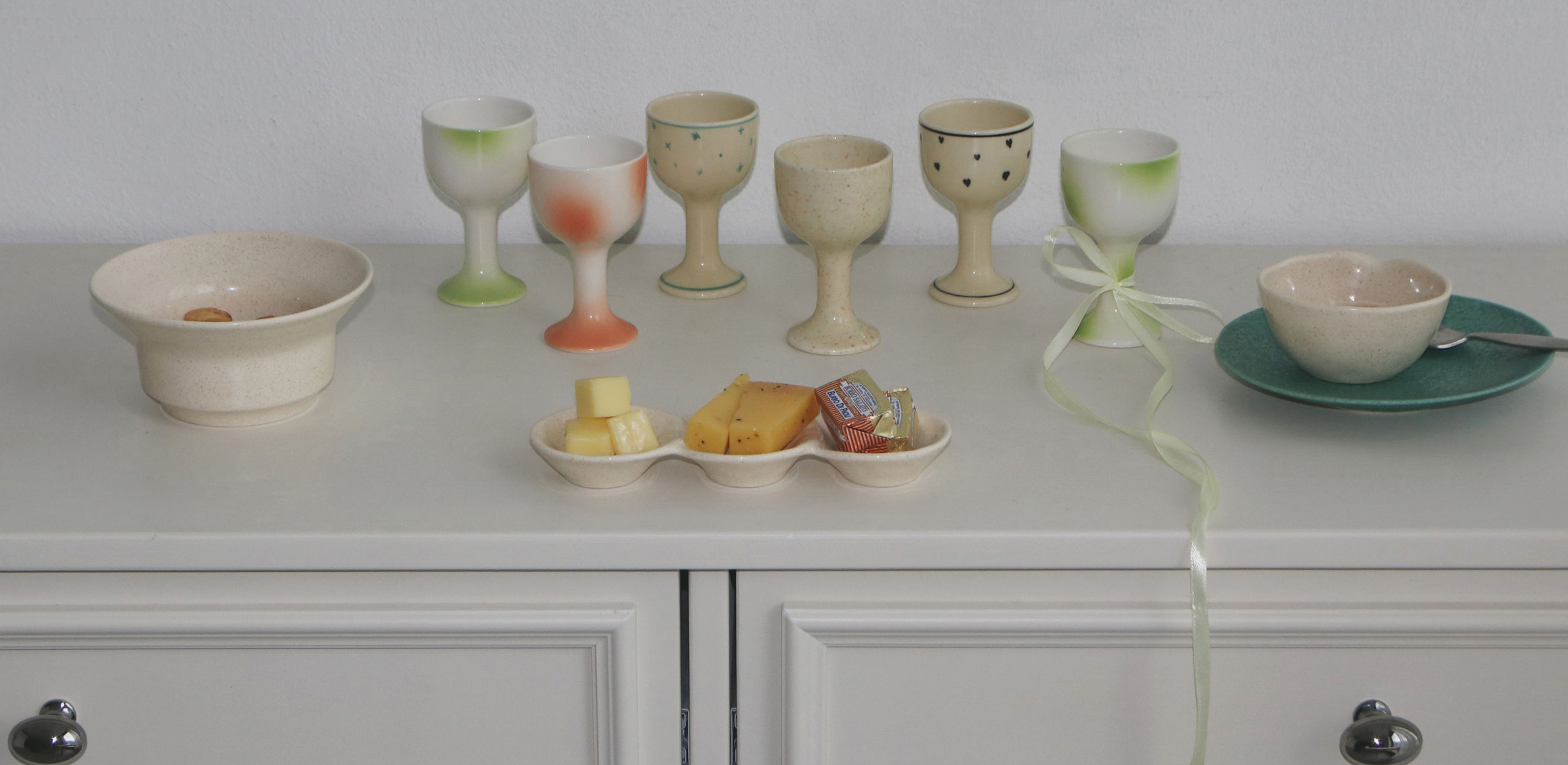 포인트가 되는 테이블웨어
타블도트