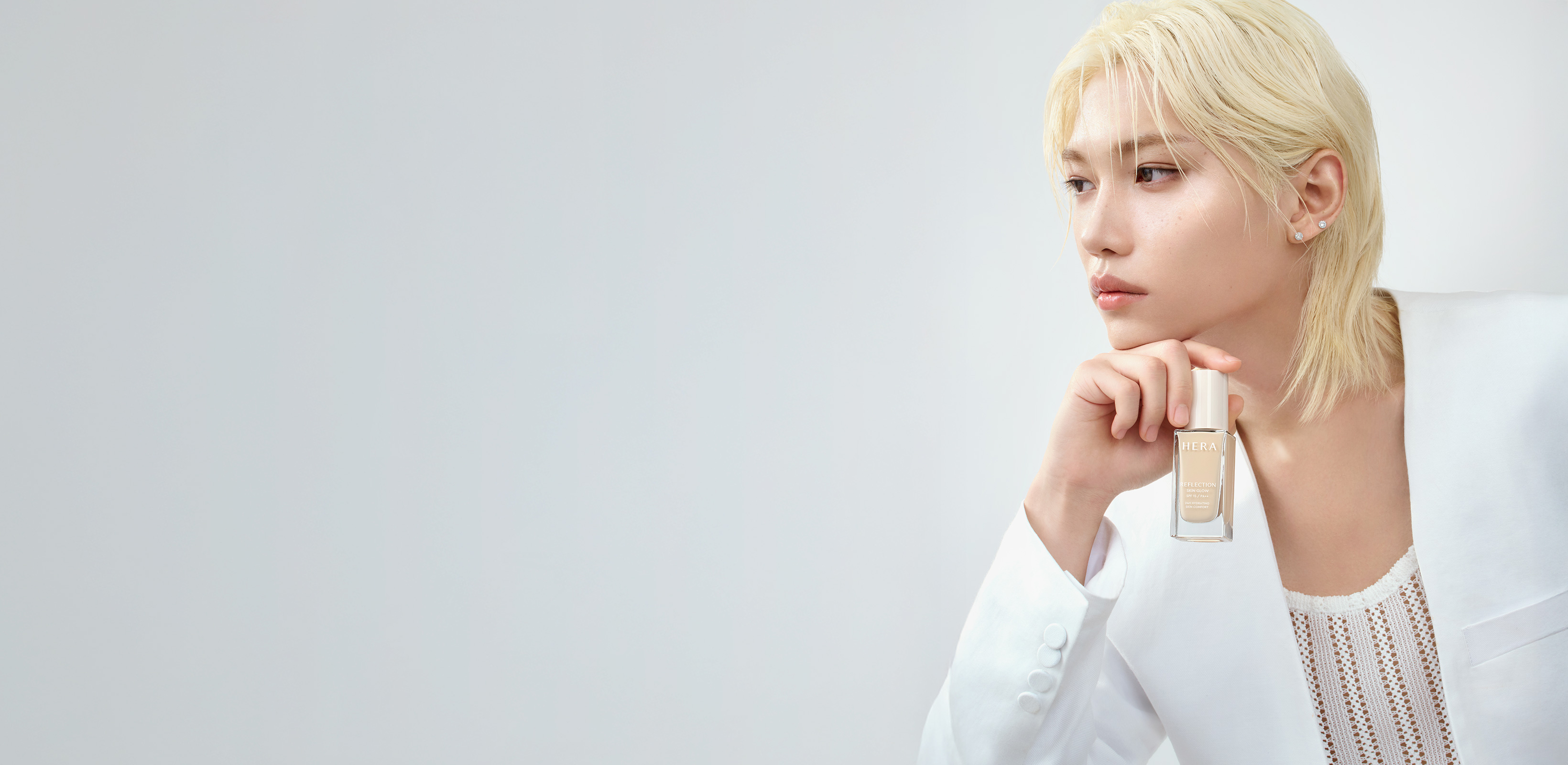 새로운 광채, 새로운 파운데이션
헤라