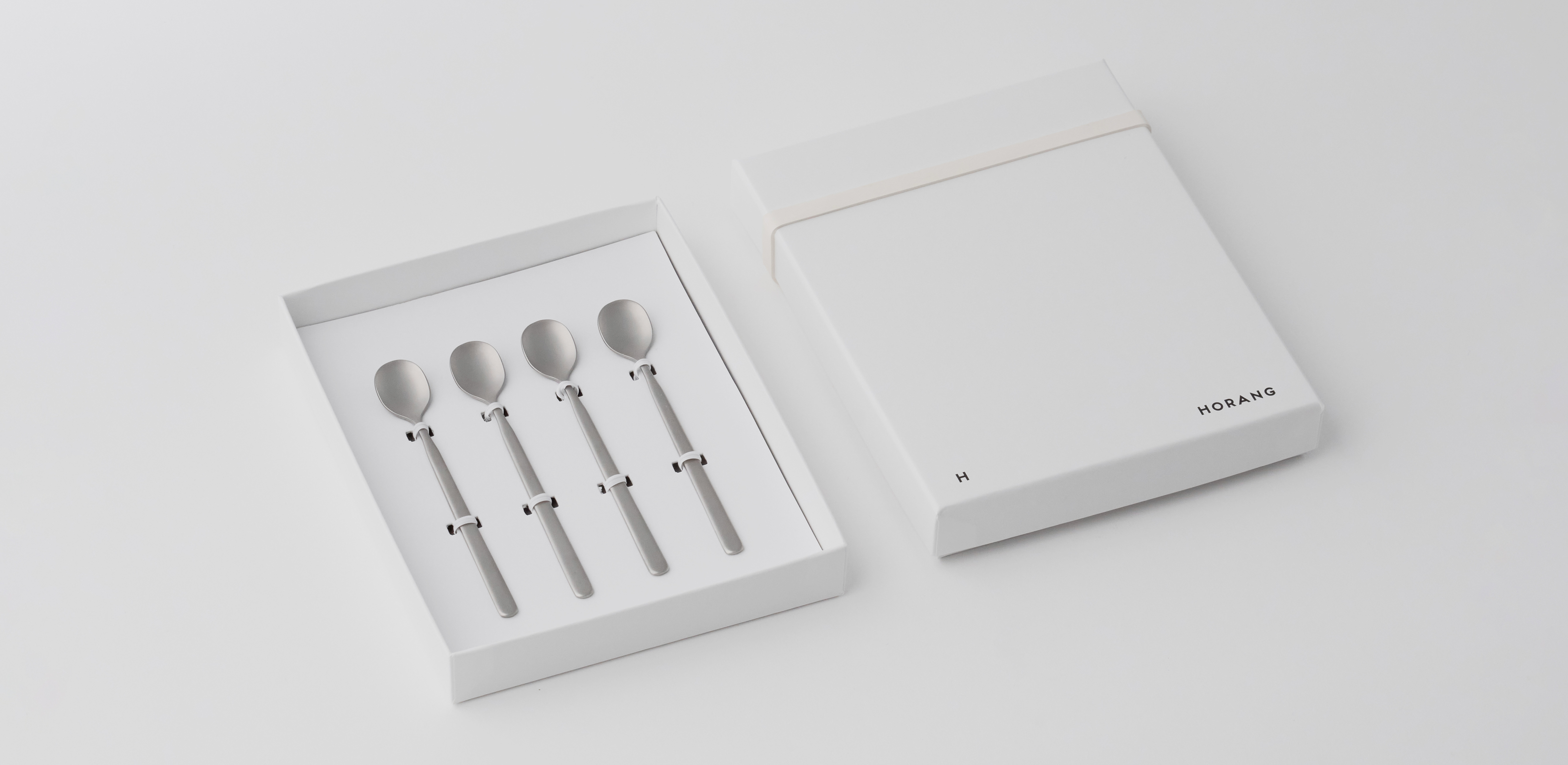 일상을 위한 조각을 만드는
호랑