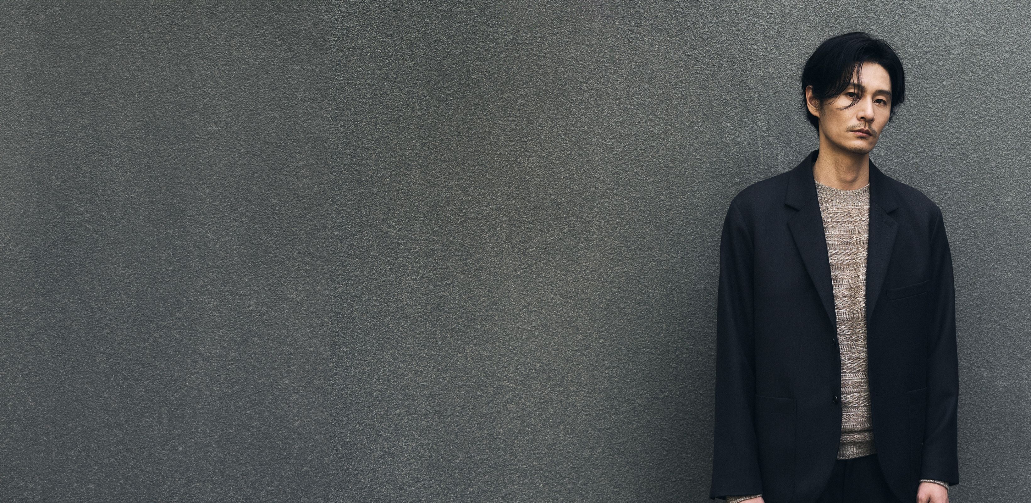 마주침으로 시작된 이야기
러프사이드